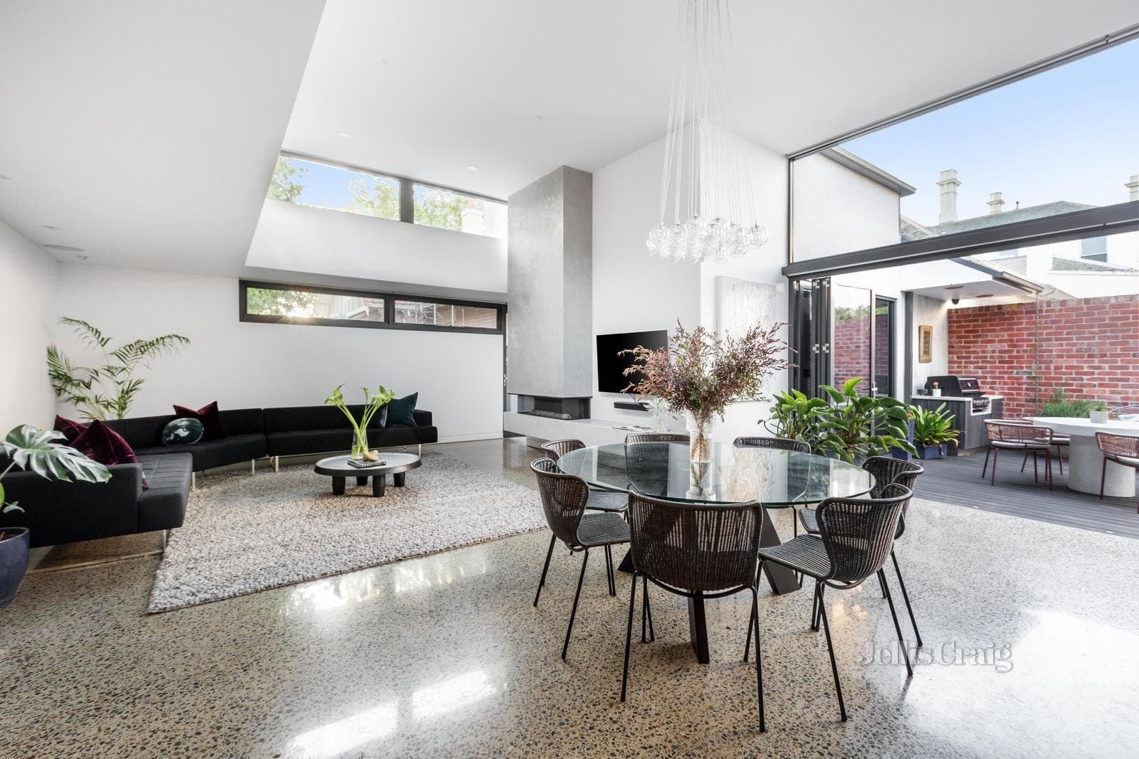1 Bayview Street, Elwood, Elwood - Thumbnail 4