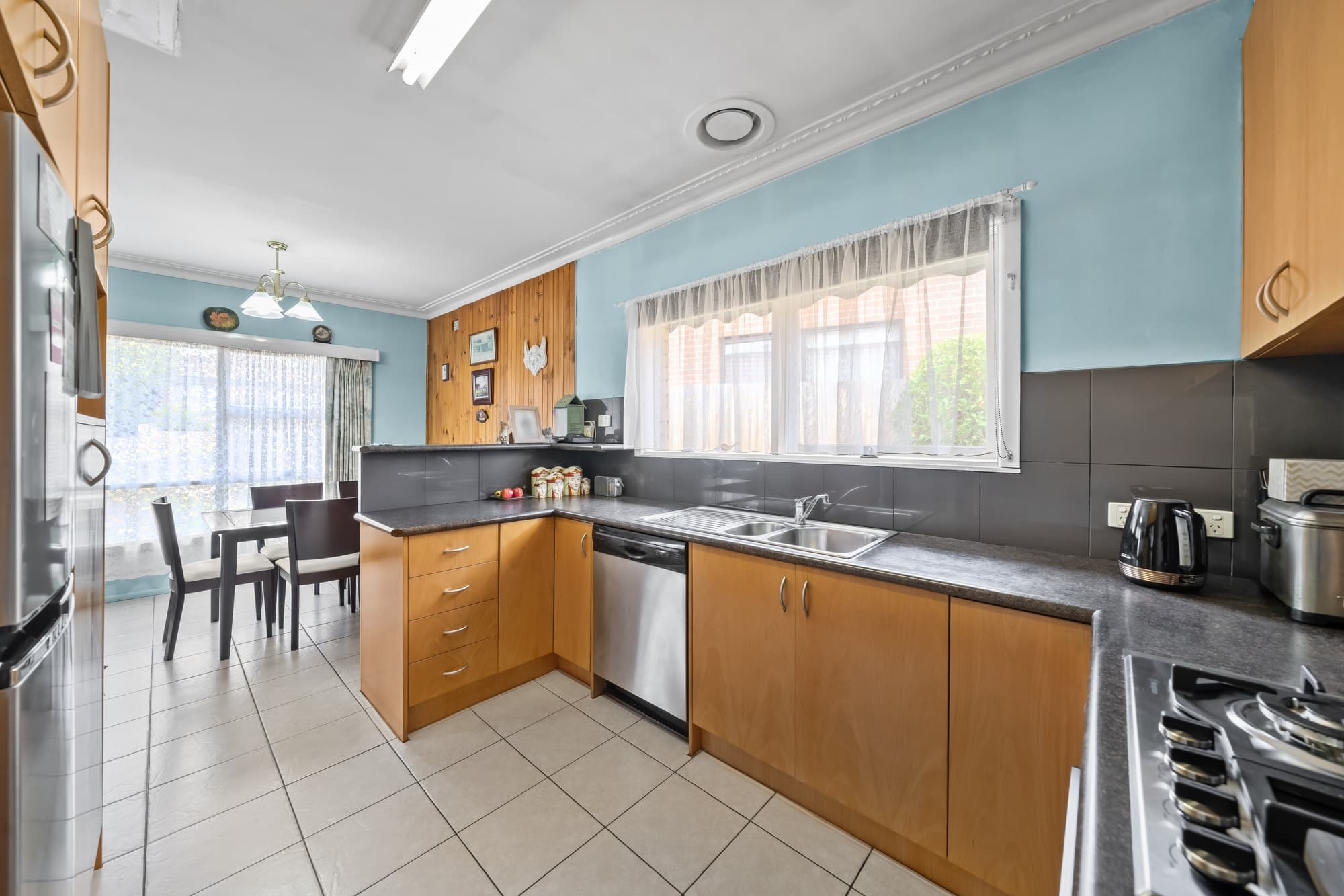 2 Heathfield Rise, Box Hill North - Thumbnail 4