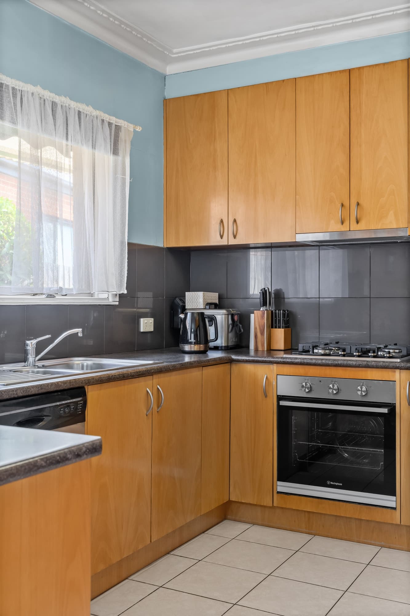 2 Heathfield Rise, Box Hill North - Thumbnail 6