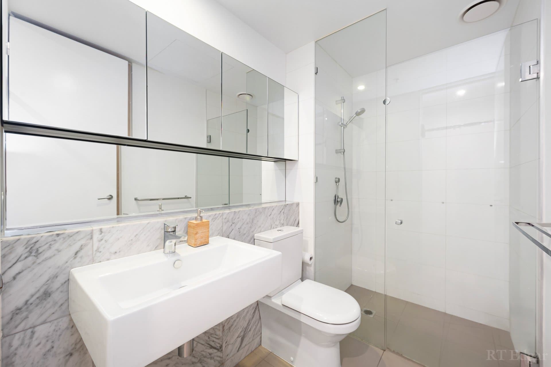 212/99 Dow Street, Port Melbourne, Port Melbourne - Image 1