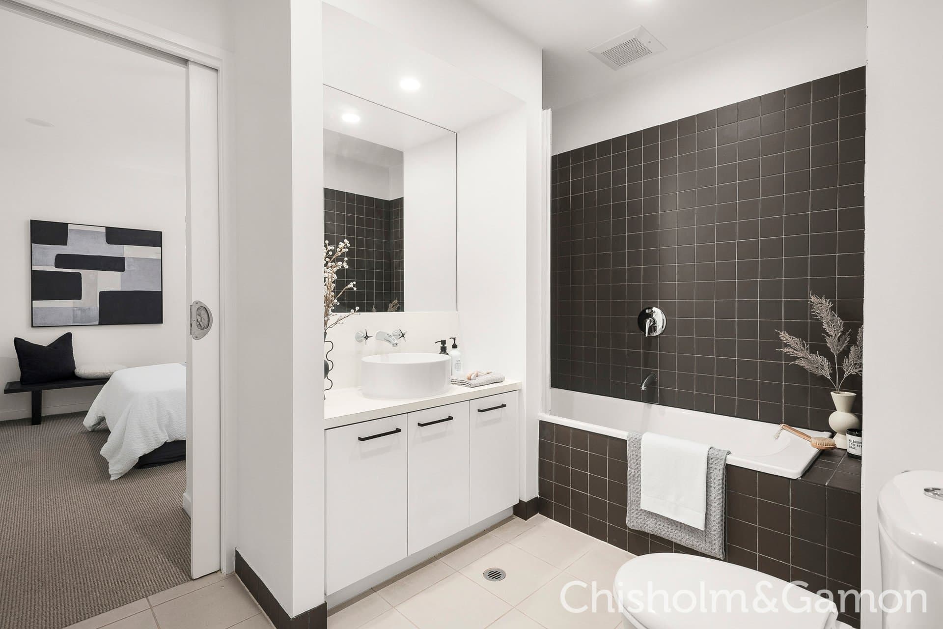 201/99 Nott Street, Port Melbourne, Port Melbourne - Image 1