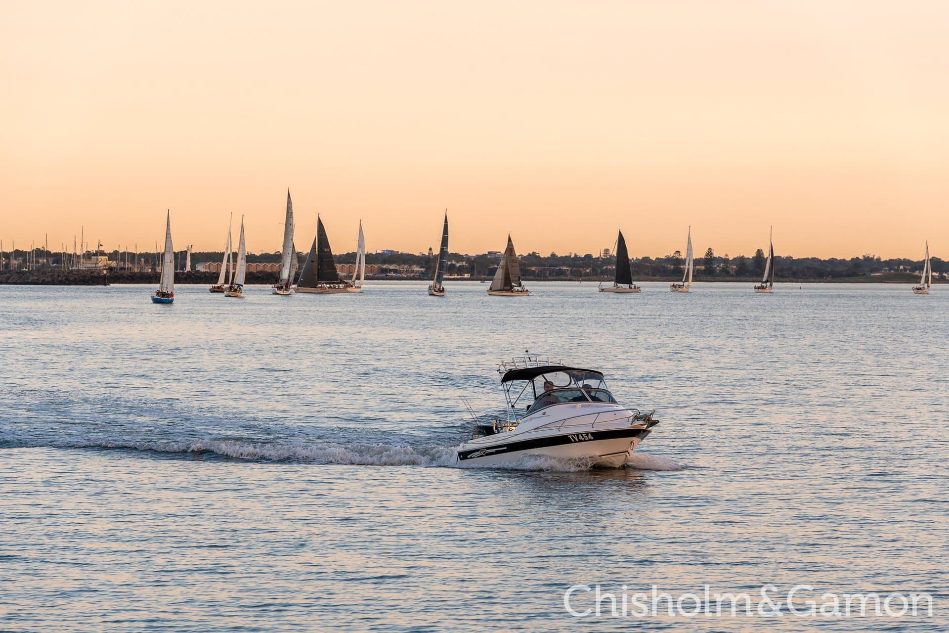 2/21 Marine Parade, St Kilda, St Kilda - Image 1