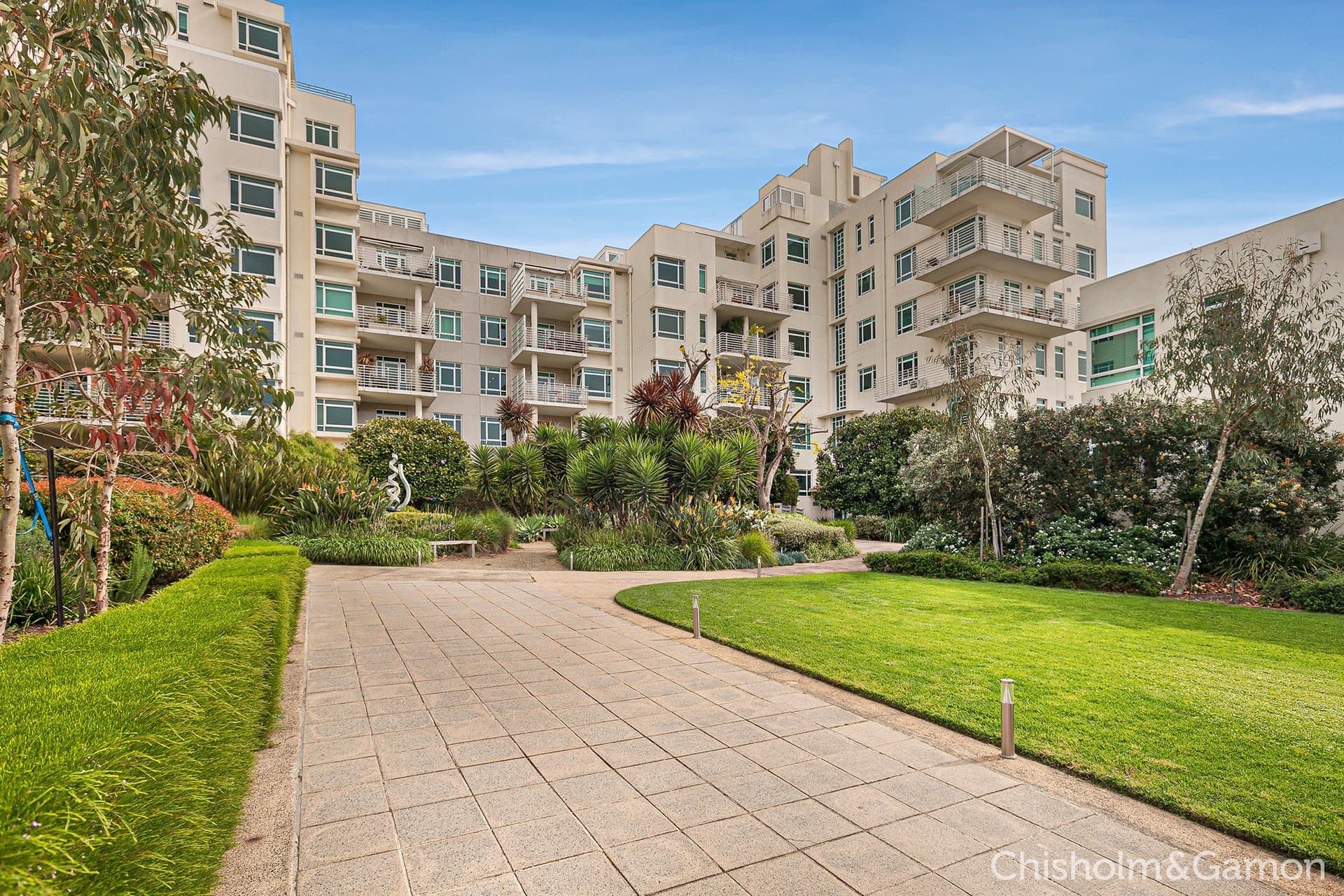 39/1 Graham Street, Port Melbourne, Port Melbourne - Thumbnail 3
