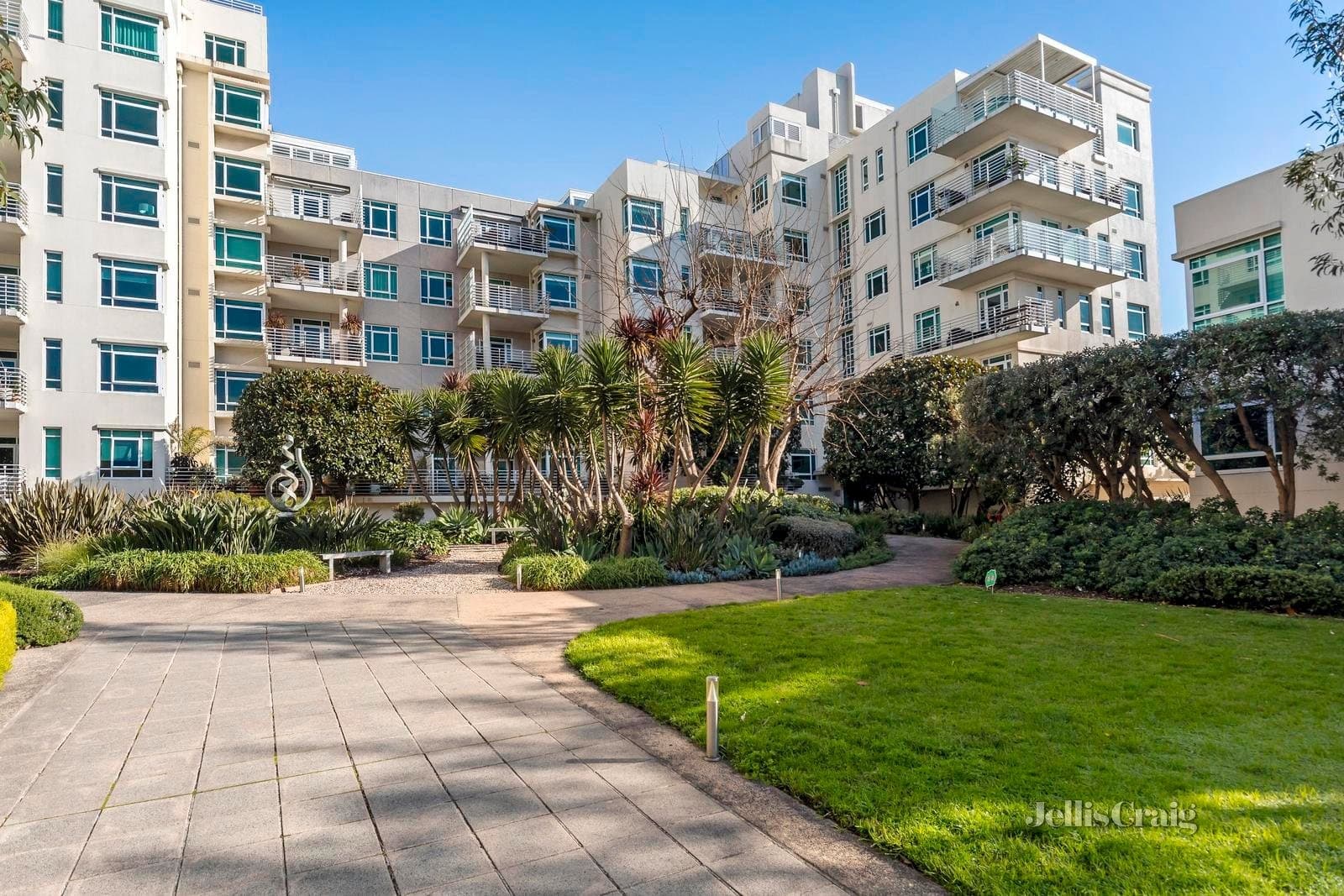 28/1 Graham Street, Port Melbourne, Port Melbourne - Thumbnail 8