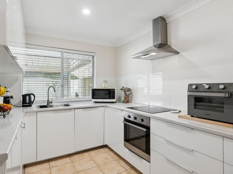 32A Chadstone Road, Craigie WA, Craigie - Thumbnail 2