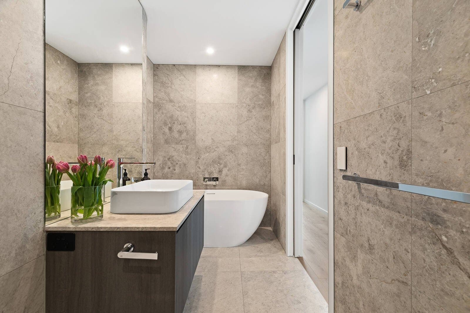152/95 Rouse Street, Port Melbourne, Port Melbourne - Thumbnail 6