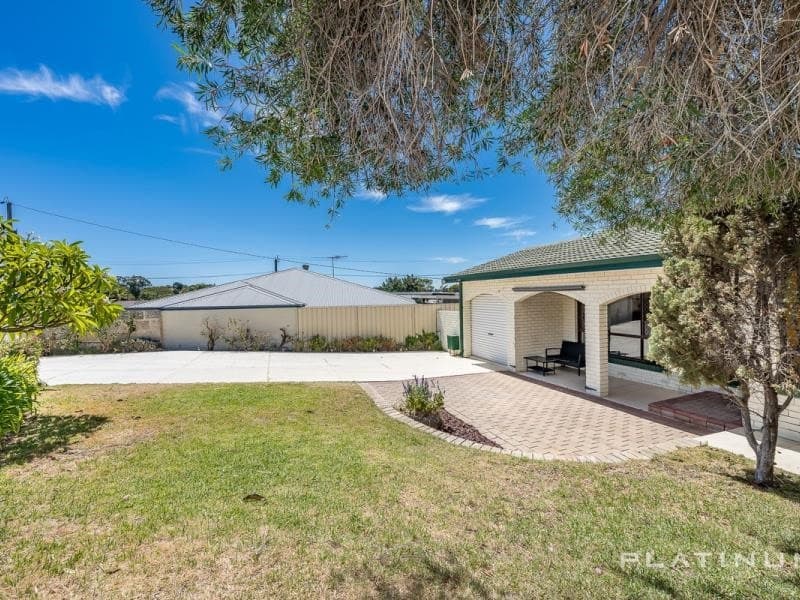 3 Esk Close, Craigie WA, Craigie - Thumbnail 3