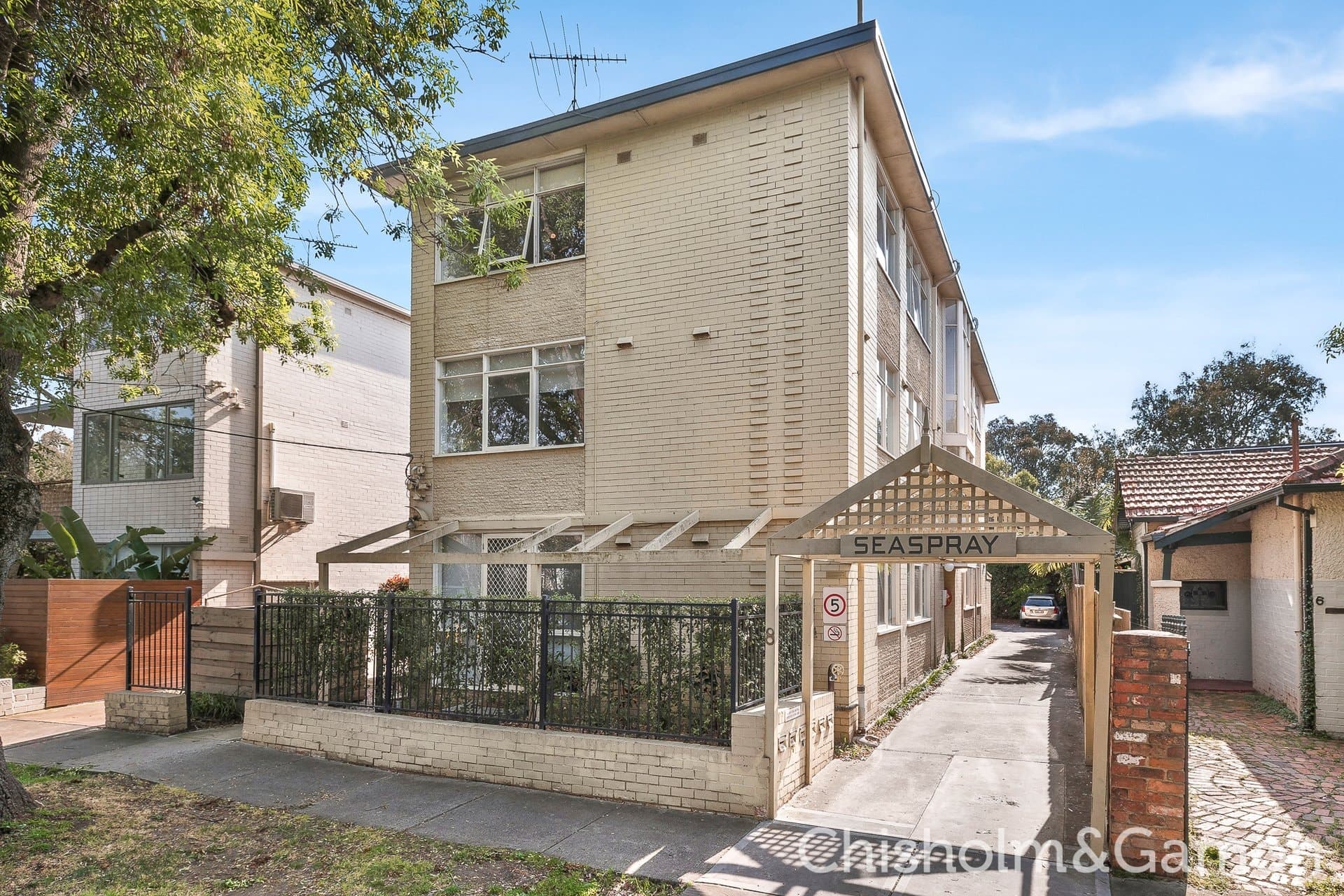 1/8 Spray Street, Elwood, Elwood - Thumbnail 2