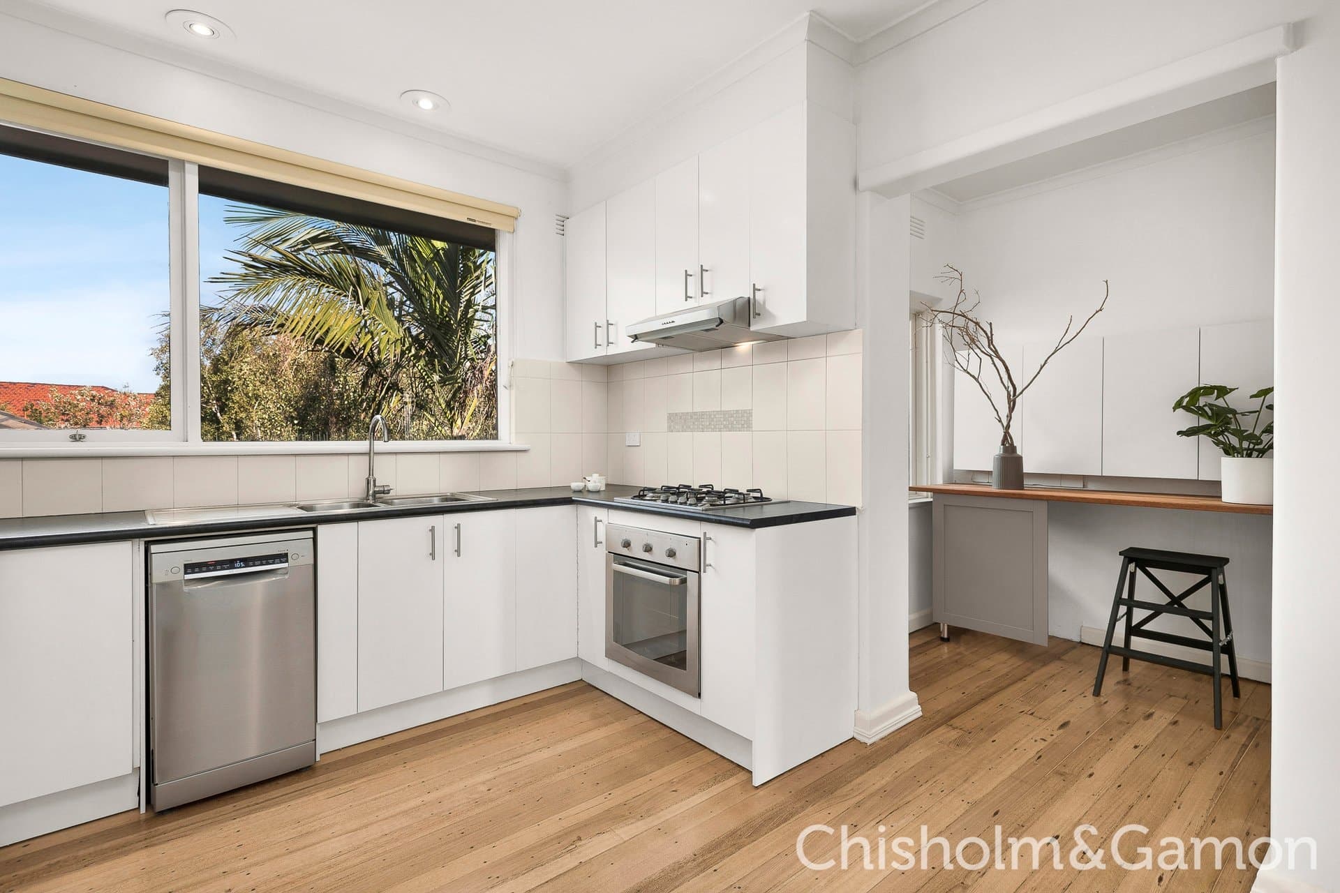 9/14 Milton Street, Elwood, Elwood - Thumbnail 3