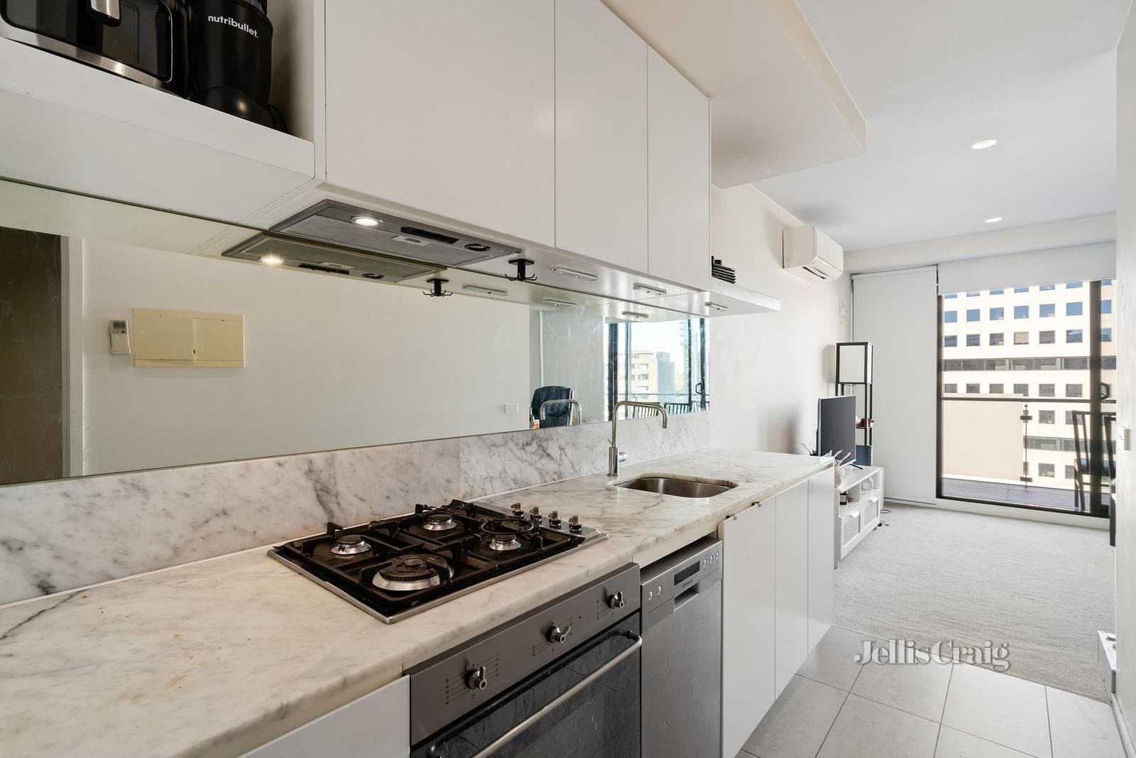 1109/52 Park Street, South Melbourne, South Melbourne - Thumbnail 4