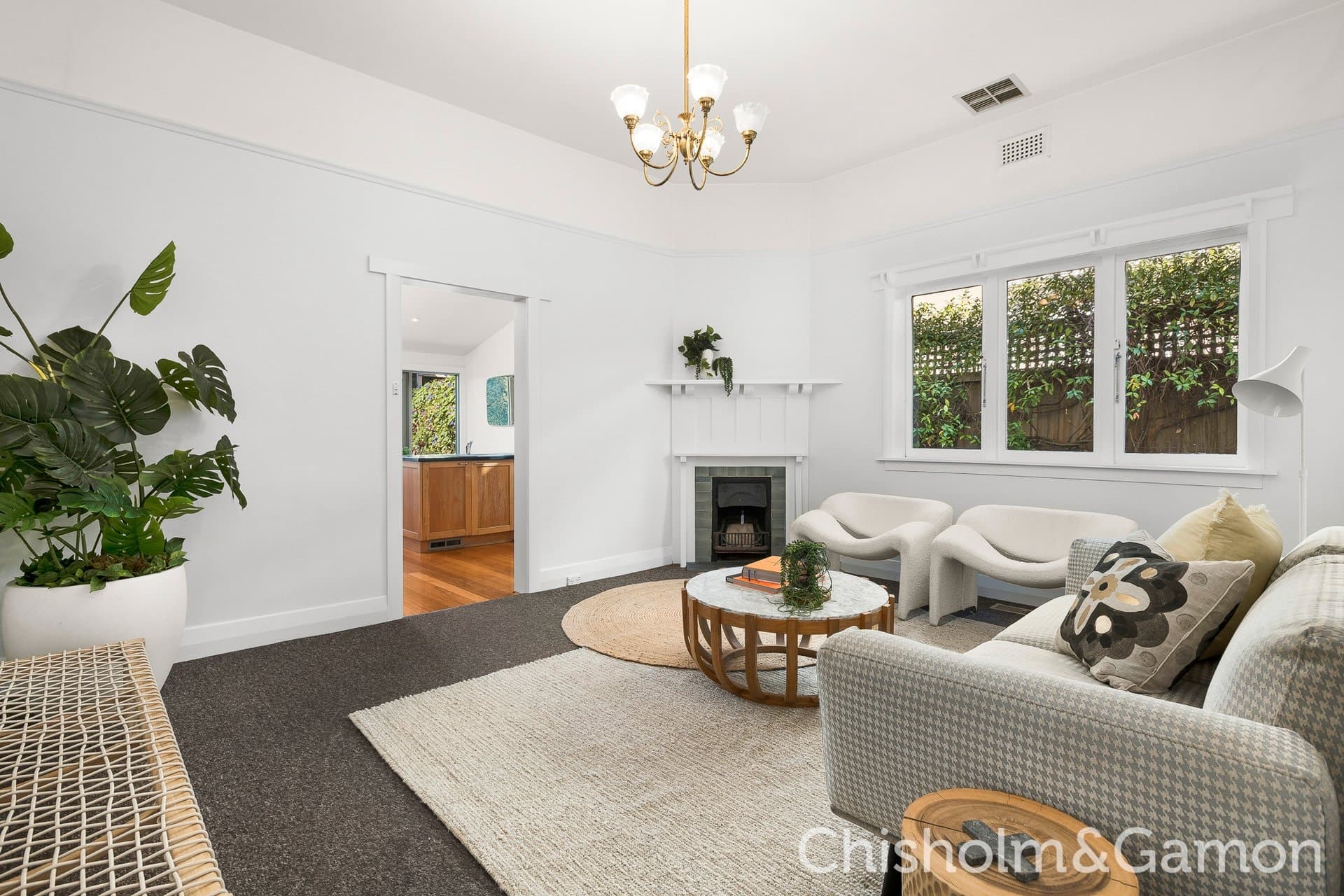 13 Thackeray Street, Elwood, Elwood - Thumbnail 3