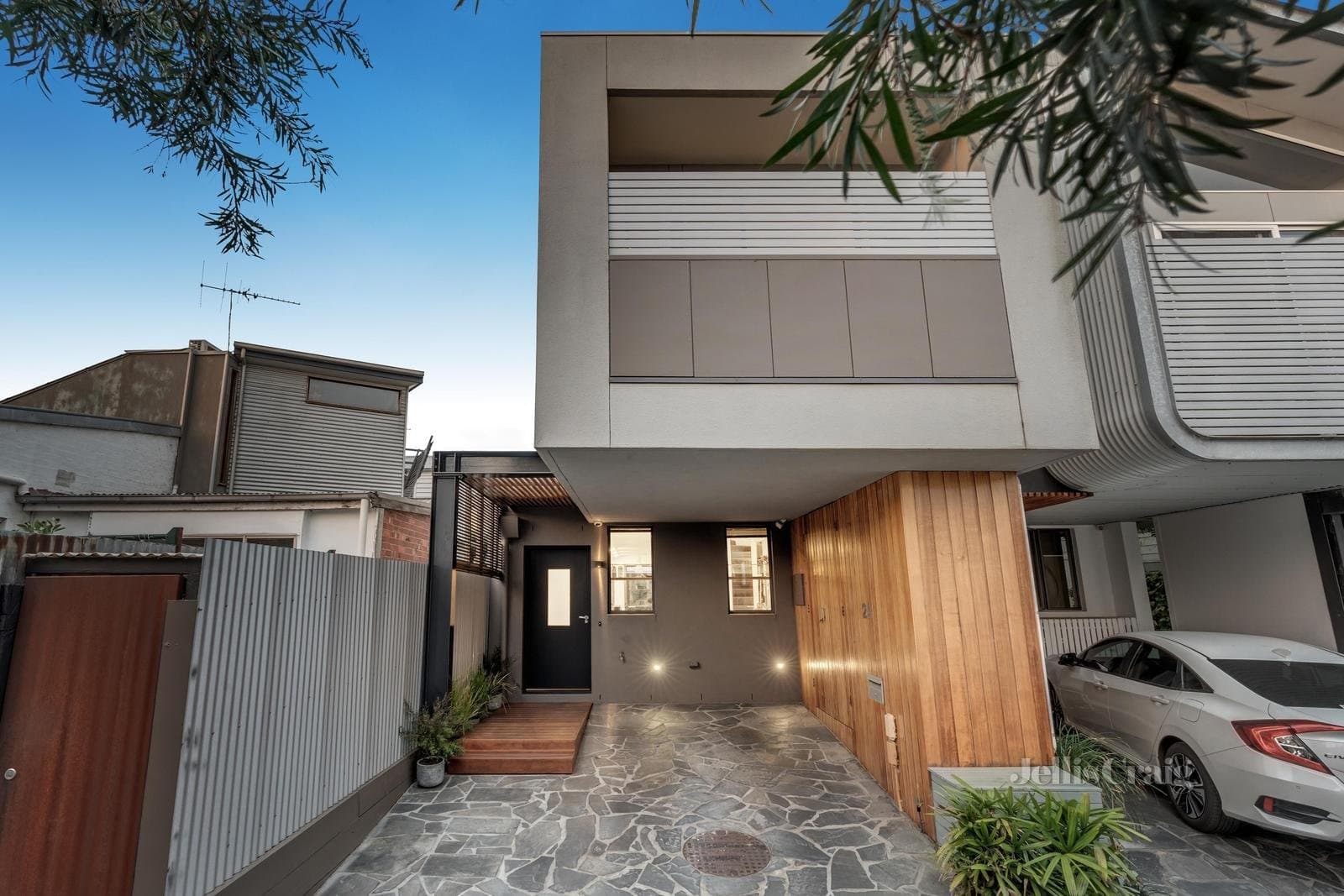 2A Esplanade Place, Port Melbourne, Port Melbourne - Thumbnail 2