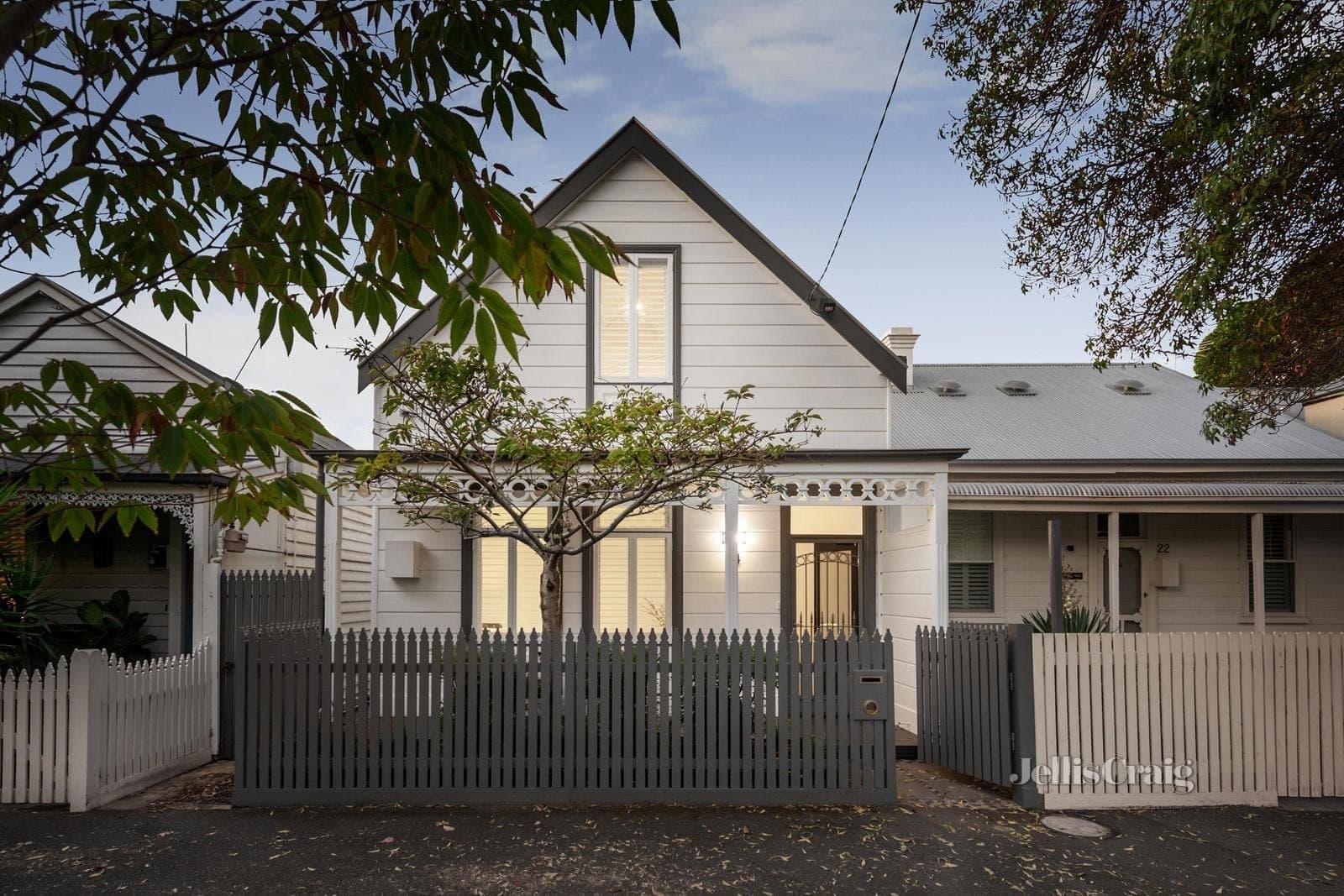 24 Tribe Street, South Melbourne, South Melbourne - Thumbnail 2