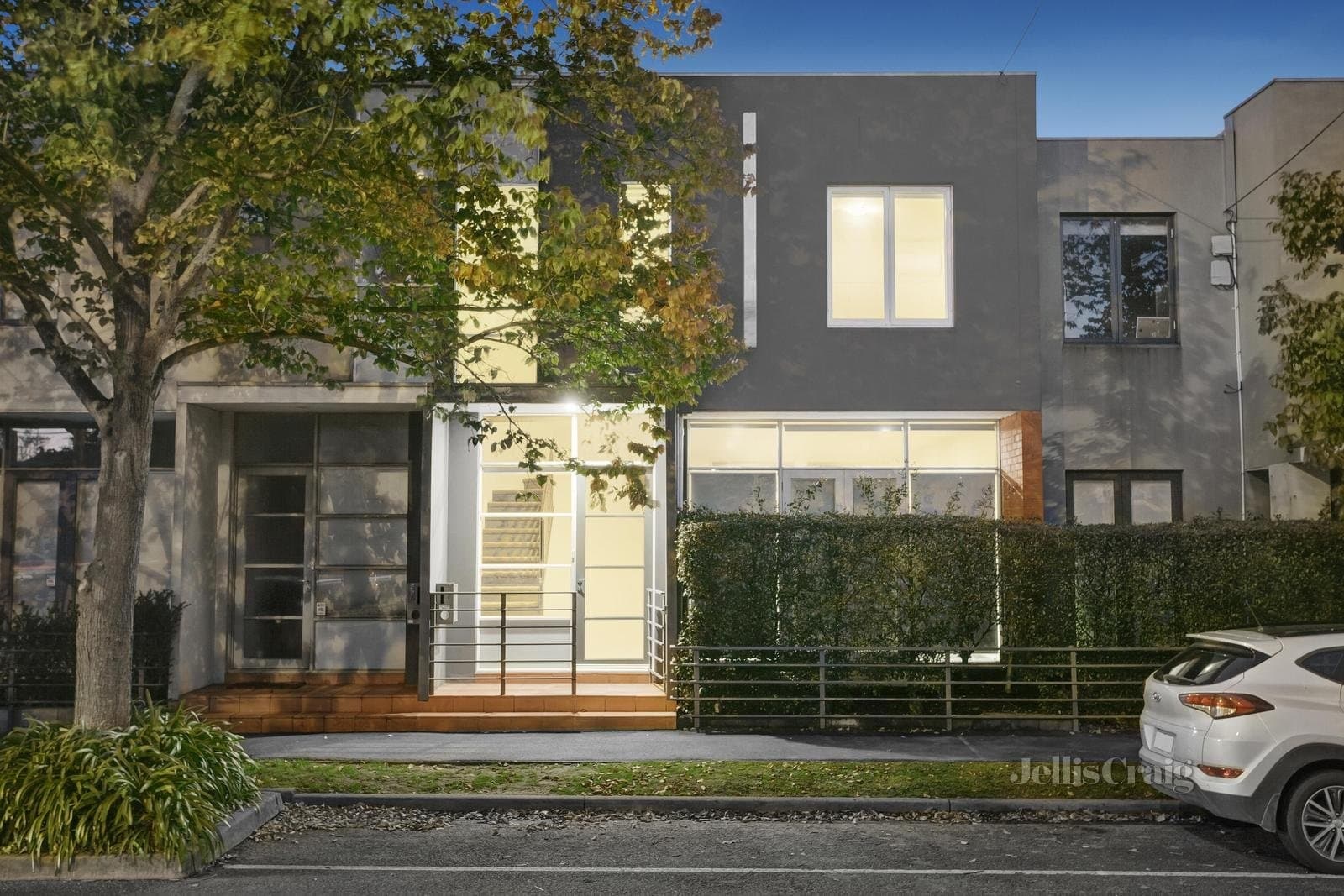 295 Canterbury Road, St Kilda West, St Kilda West - Thumbnail 2