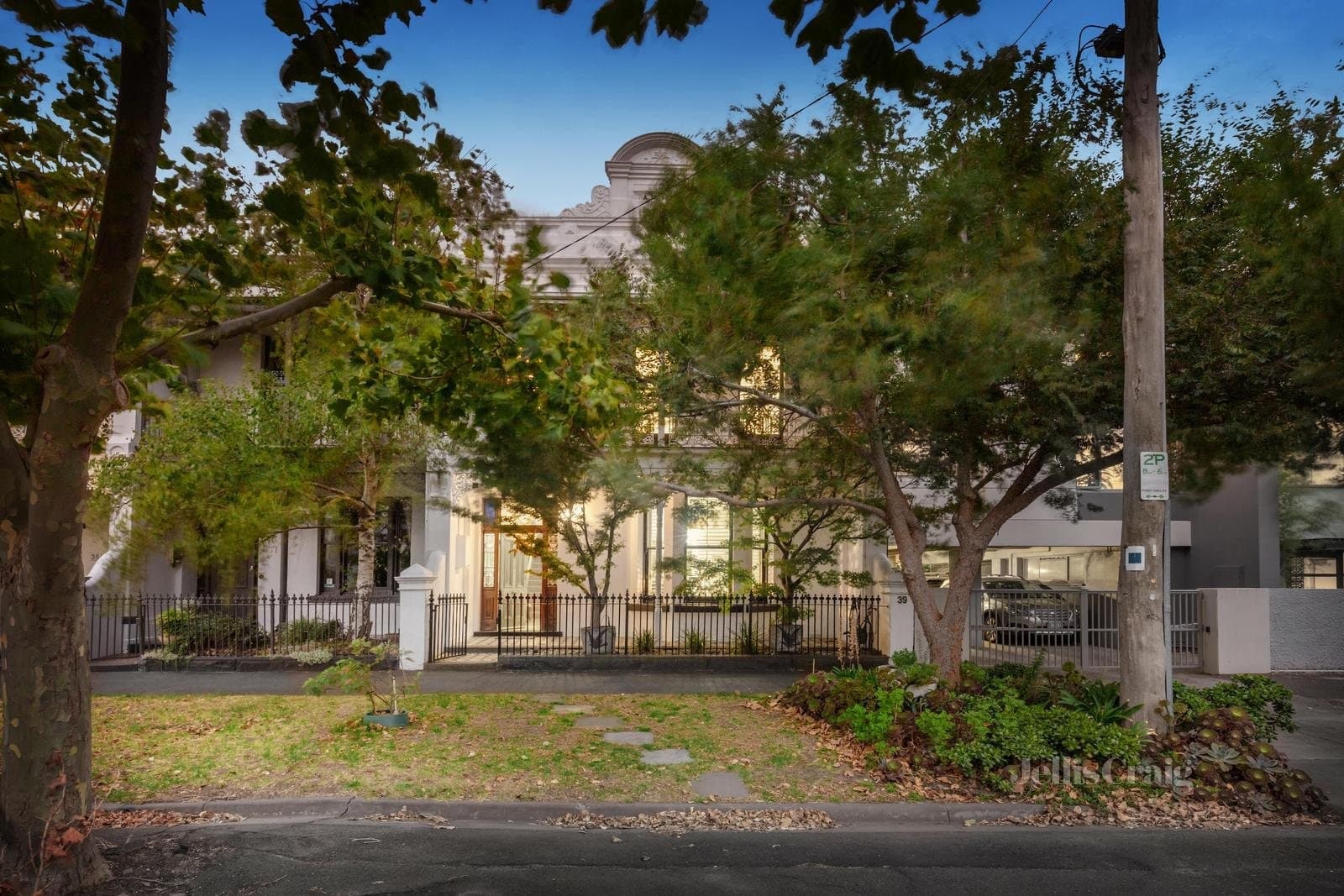 39 Herbert Street, Middle Park, Middle Park - Thumbnail 2