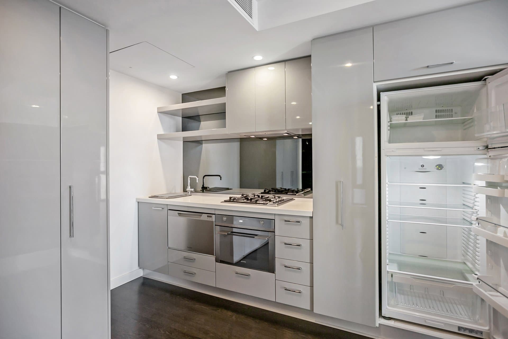 817/338 Kings Way, South Melbourne, South Melbourne - Thumbnail 3