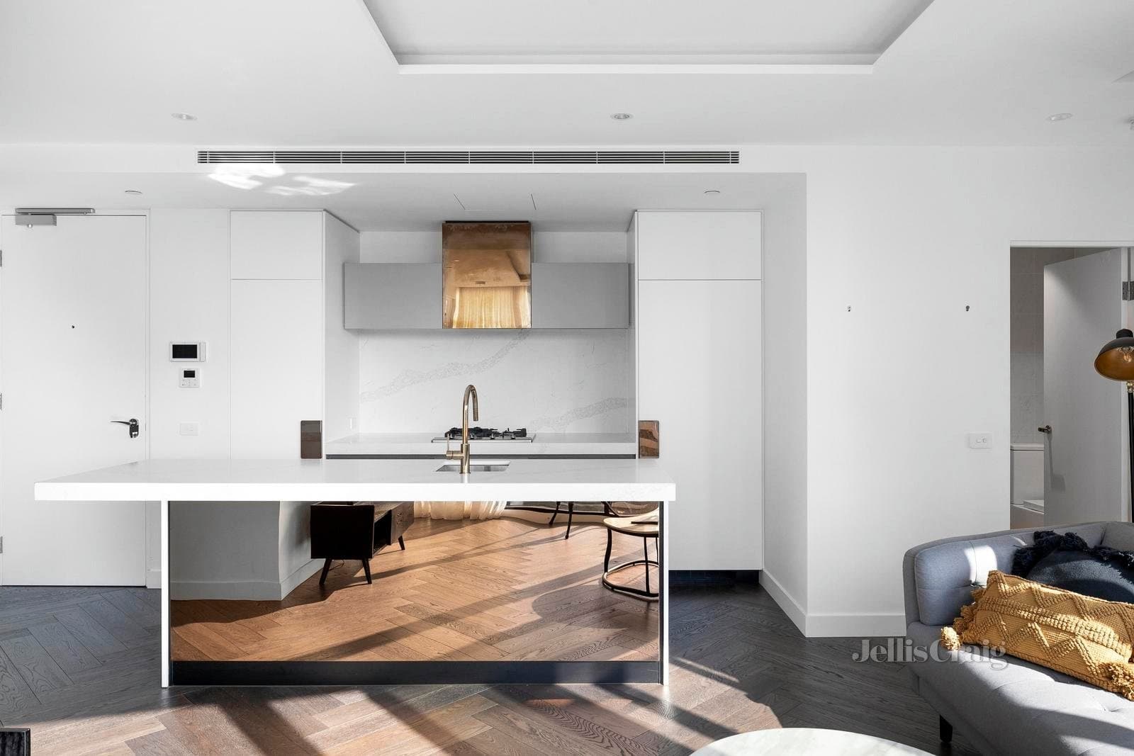 907/8 Bowen Crescent, Melbourne, Melbourne - Thumbnail 5
