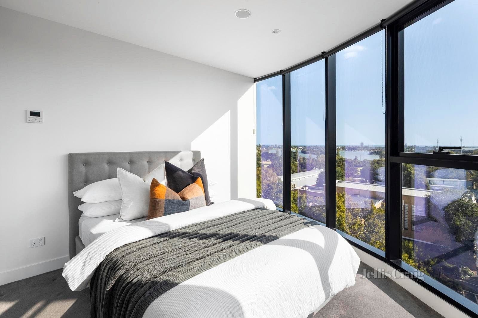 907/8 Bowen Crescent, Melbourne, Melbourne - Thumbnail 8
