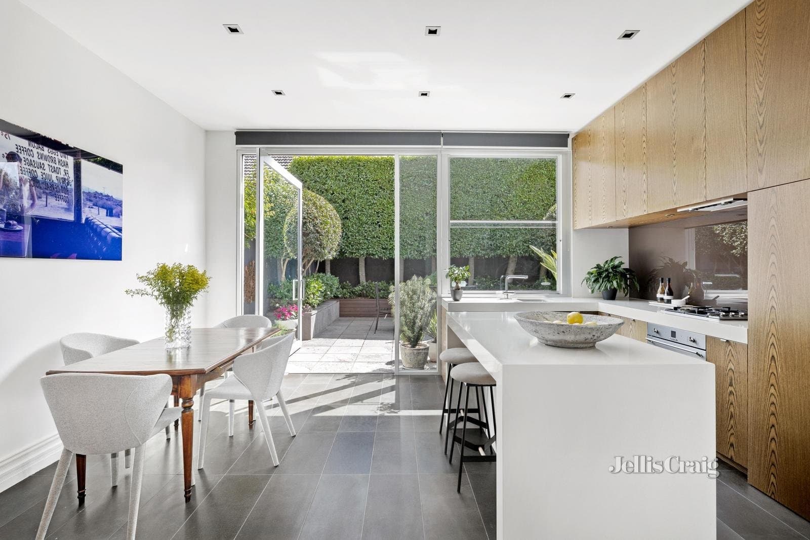 22 Godfrey Avenue, St Kilda East, St Kilda East - Thumbnail 4