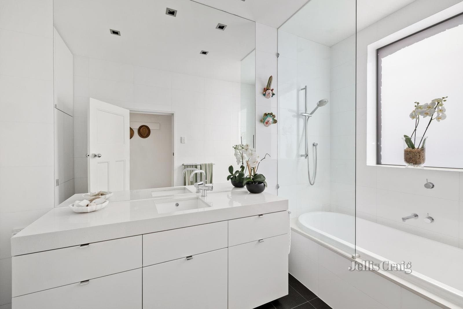 22 Godfrey Avenue, St Kilda East, St Kilda East - Thumbnail 8
