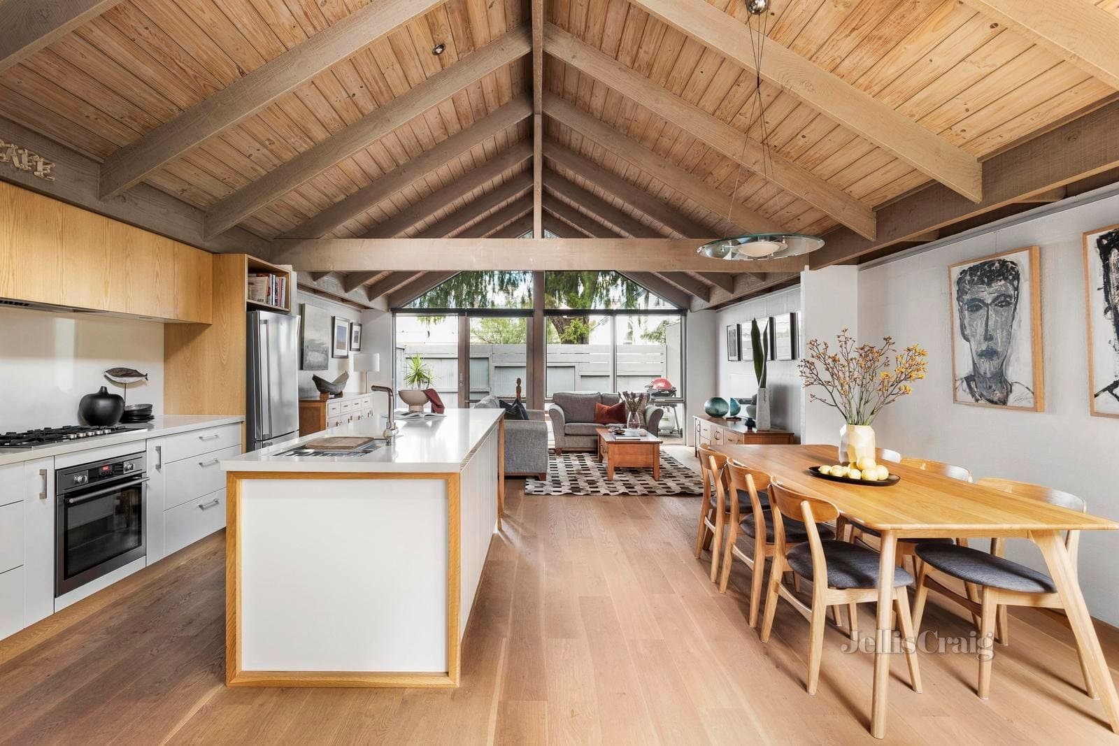 210 Clark Street, Port Melbourne, Port Melbourne - Thumbnail 2