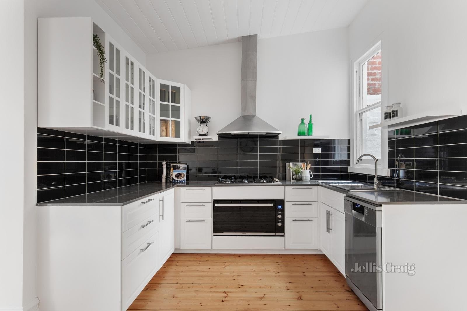 332 Danks Street, Middle Park, Middle Park - Thumbnail 7