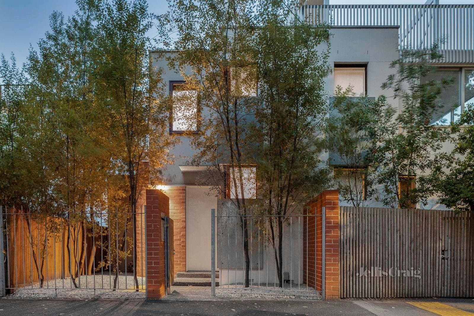 2A Park Street, St Kilda West, St Kilda West - Thumbnail 2