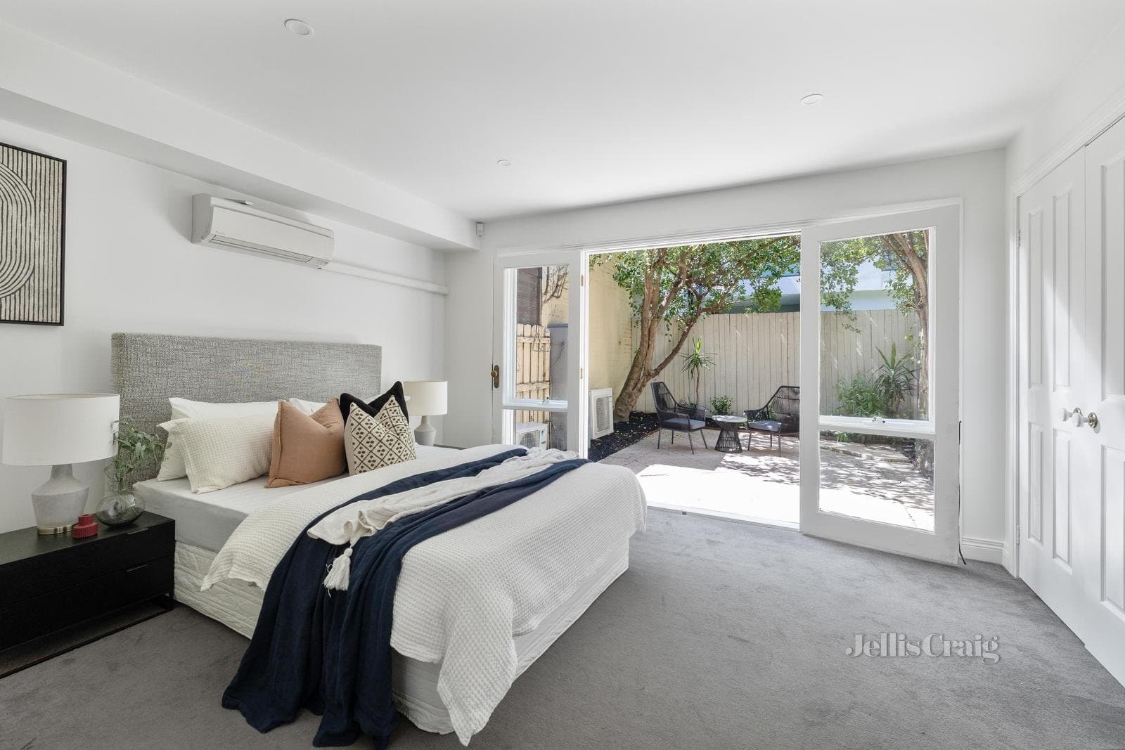54 Canterbury Place, Middle Park, Middle Park - Thumbnail 7