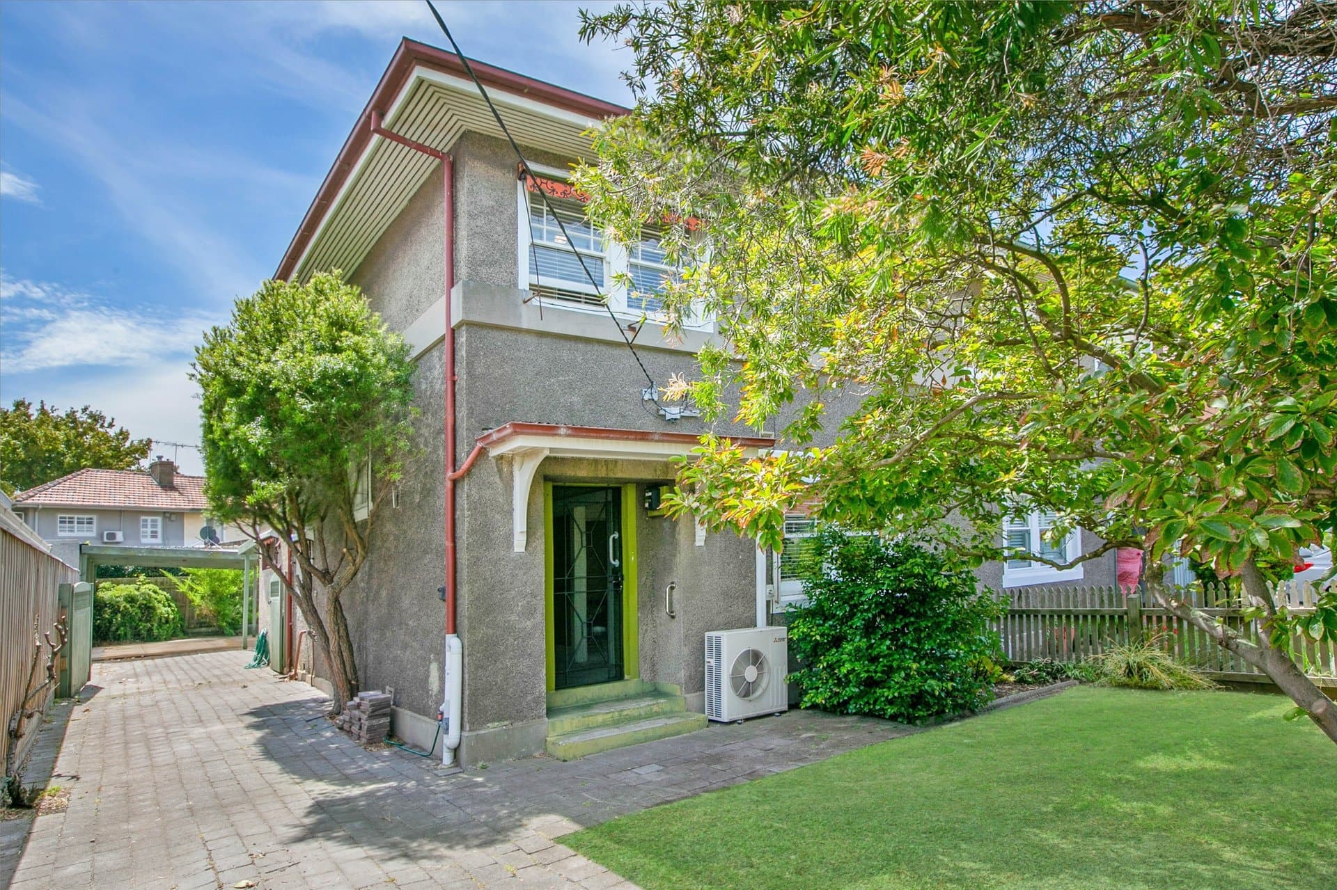 5 Crichton Avenue, Port Melbourne, Port Melbourne - Thumbnail 2