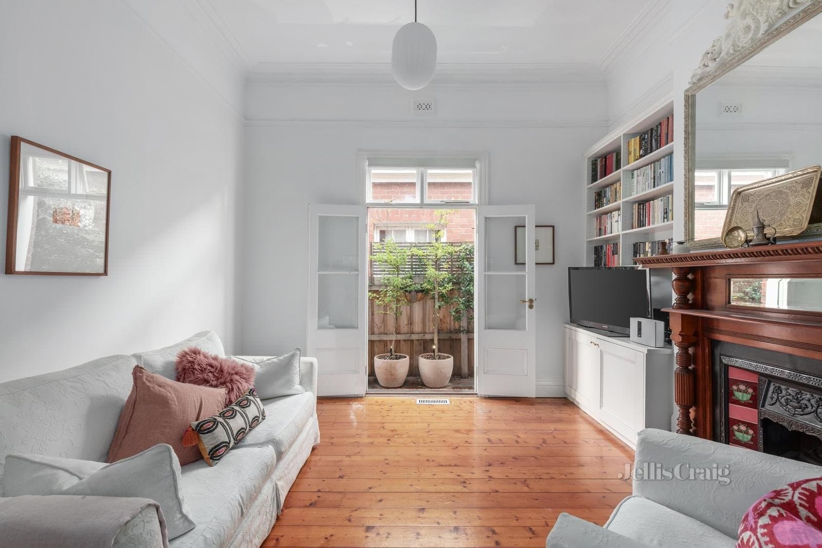 20 Lambeth Place, St Kilda, St Kilda - Thumbnail 8