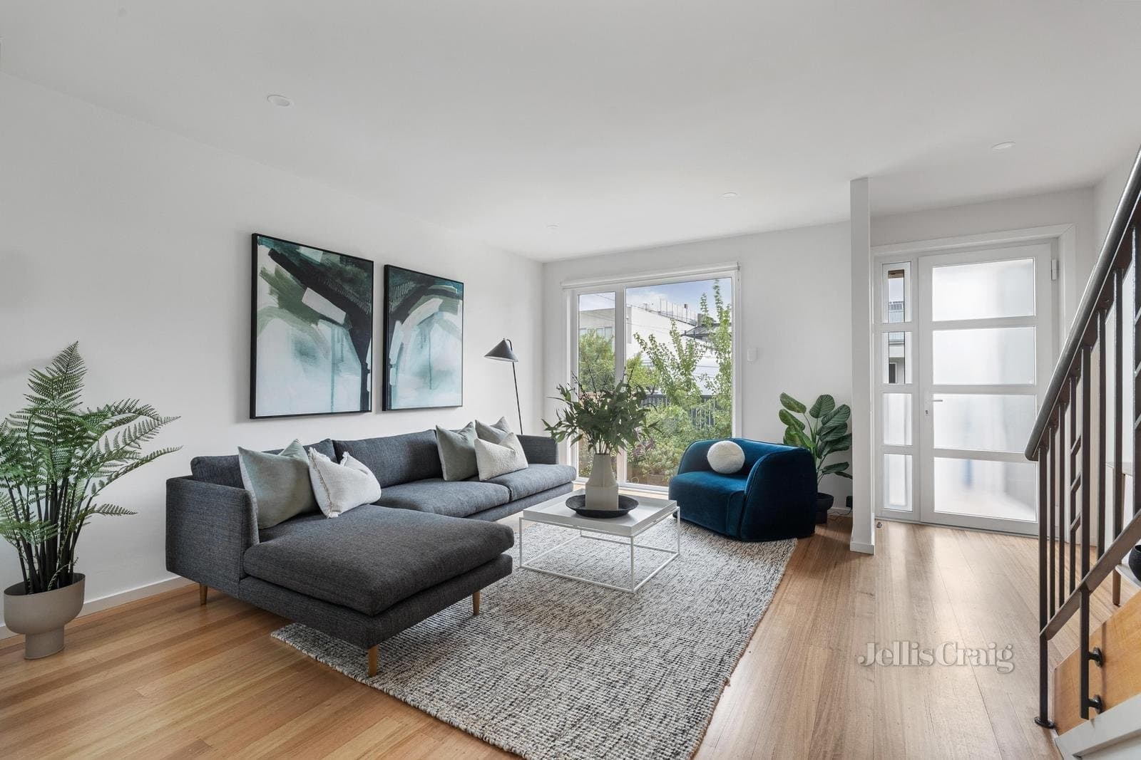 37 Cruikshank Street, Port Melbourne, Port Melbourne - Thumbnail 3