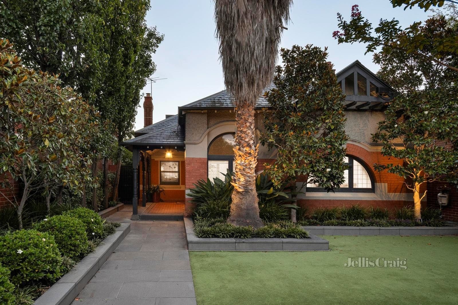 223 Canterbury Road, St Kilda West, St Kilda West - Thumbnail 2