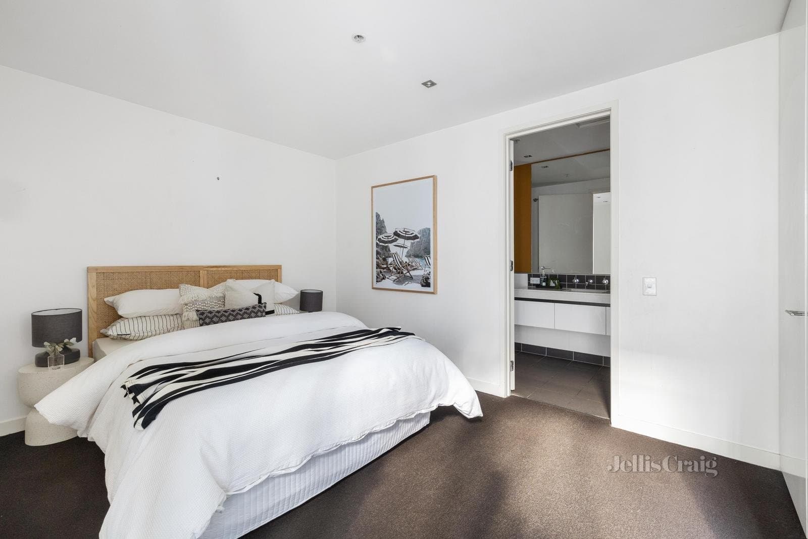 208/91 Dow Street, Port Melbourne, Port Melbourne - Thumbnail 5