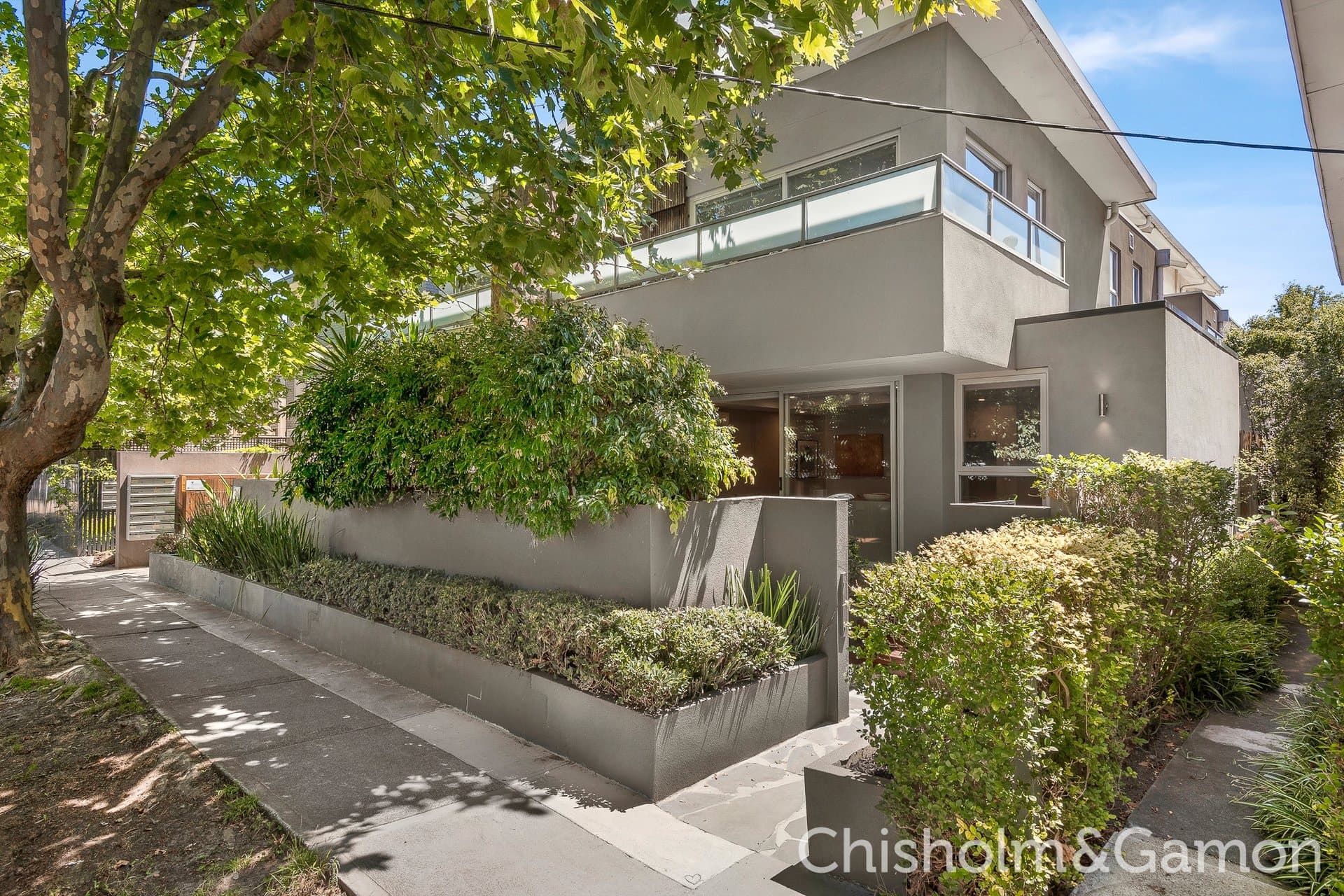 2/24 Pine Avenue, Elwood, Elwood - Thumbnail 2