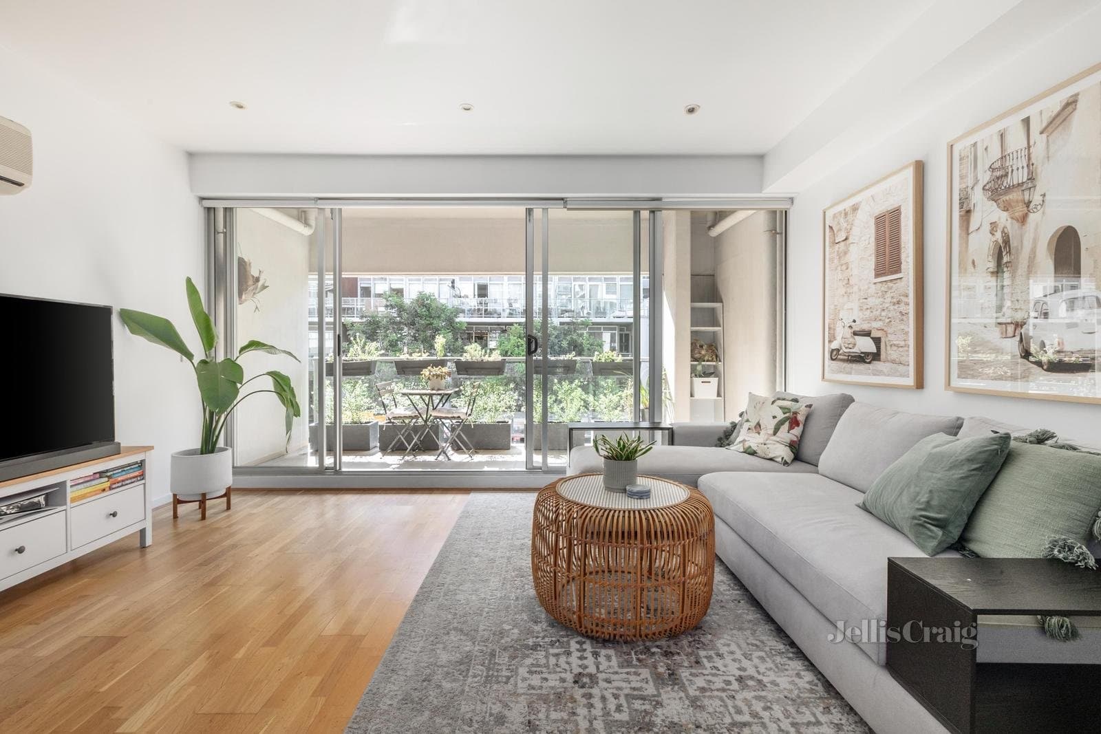 201/54 Nott Street, Port Melbourne, Port Melbourne - Thumbnail 3