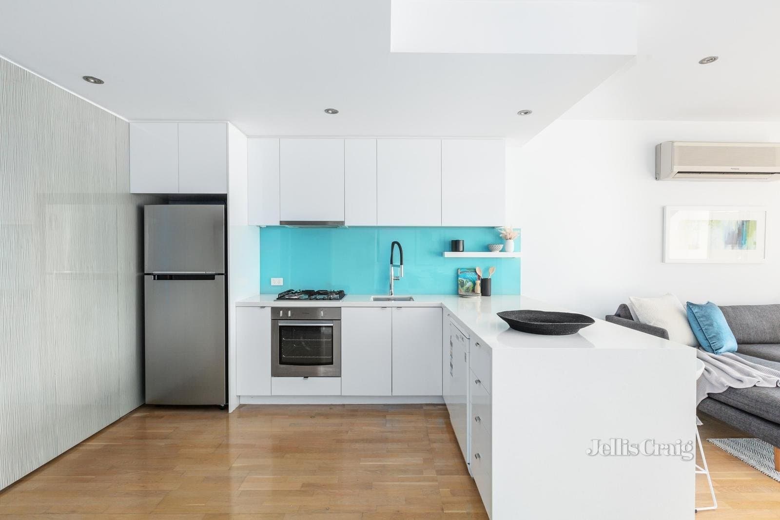 512/54 Nott Street, Port Melbourne, Port Melbourne - Thumbnail 8