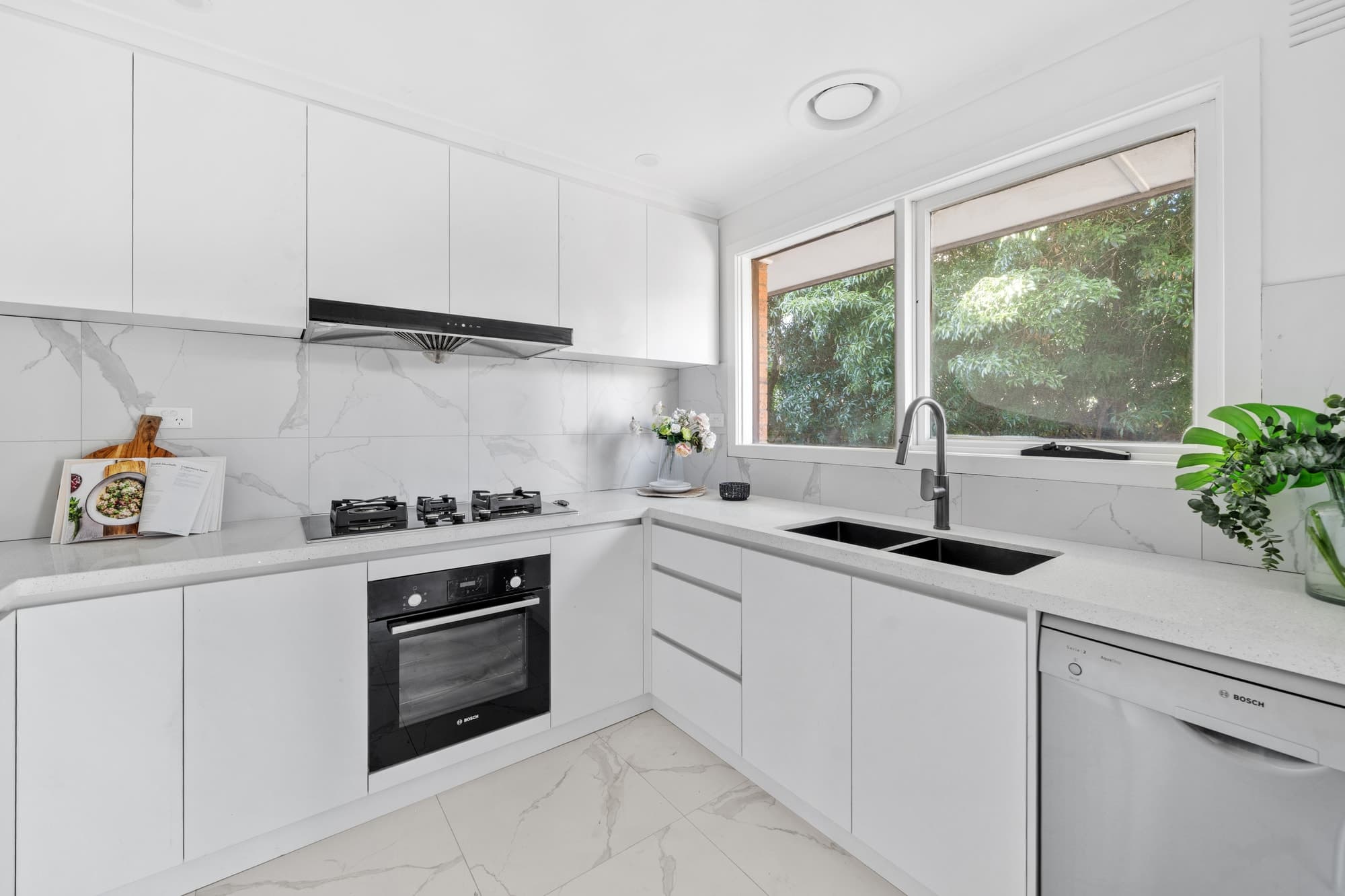 2/25 Wellington Road, Box Hill - Thumbnail 8