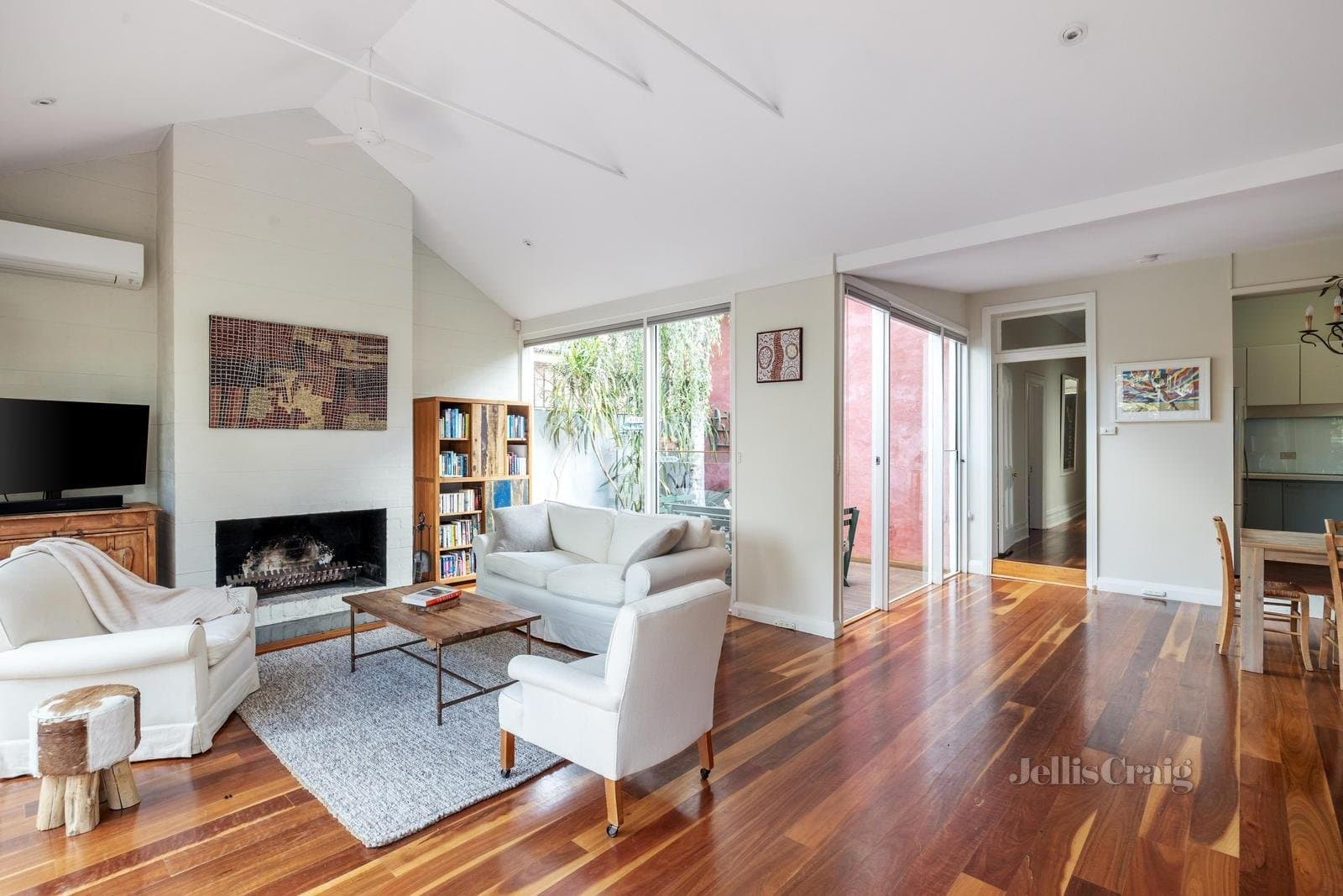 9 Waterloo Crescent, St Kilda, St Kilda - Thumbnail 3