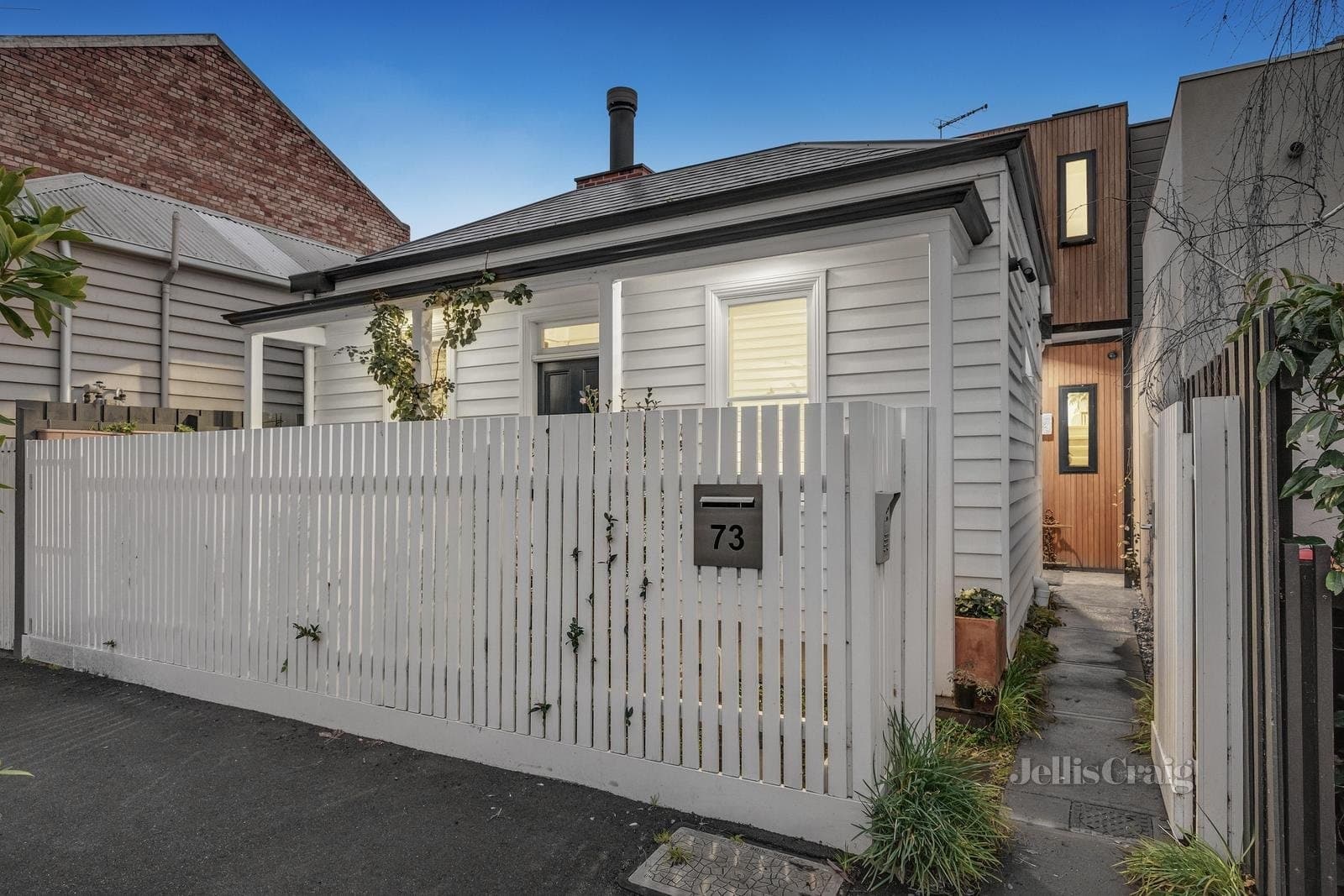 73 Heath Street, Port Melbourne, Port Melbourne - Thumbnail 2