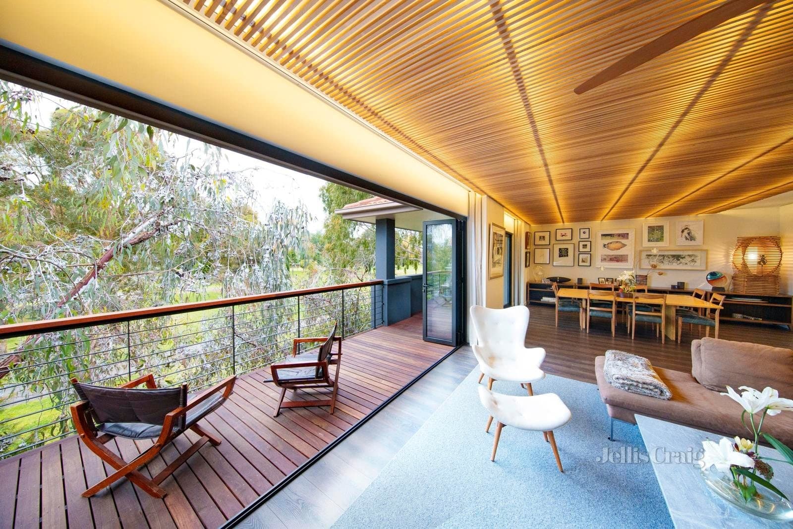 38 The Crescent, Port Melbourne, Port Melbourne - Thumbnail 3