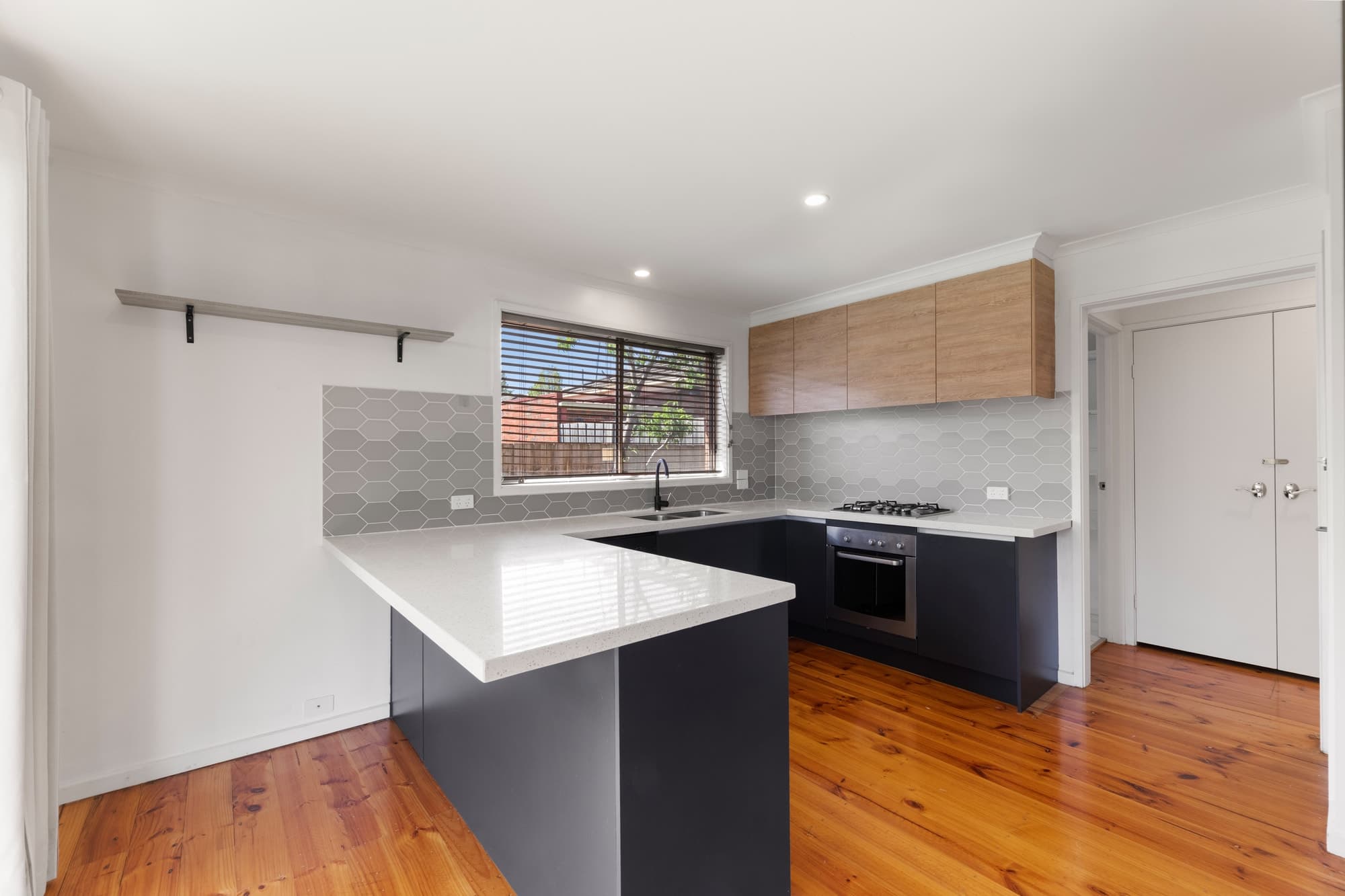Unit 2/31 Wood Street, Nunawading - Thumbnail 3