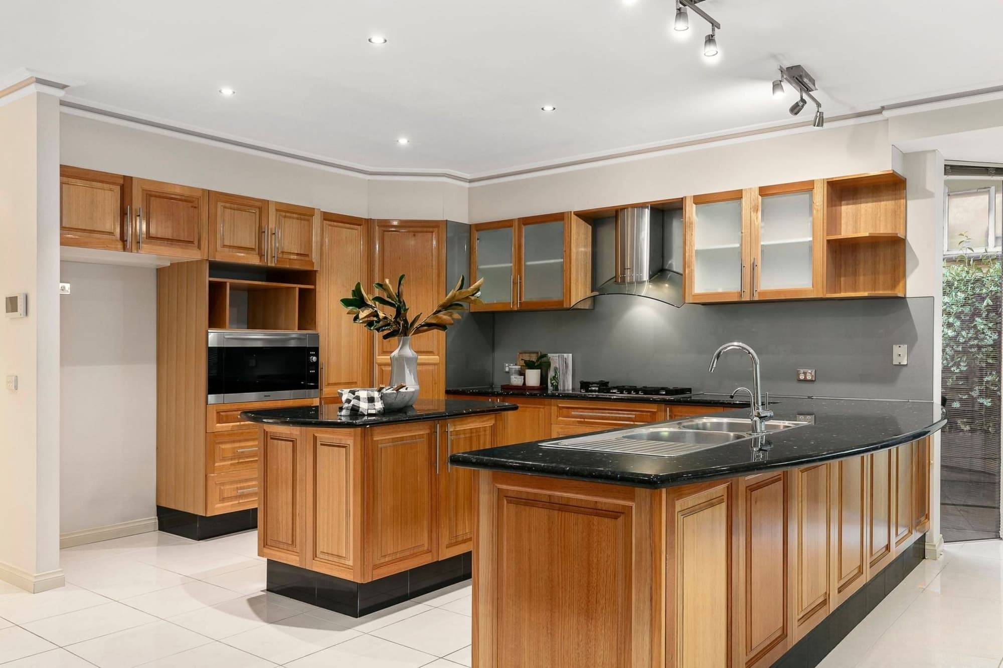 9 Willurah Street, Forest Hill - Thumbnail 5