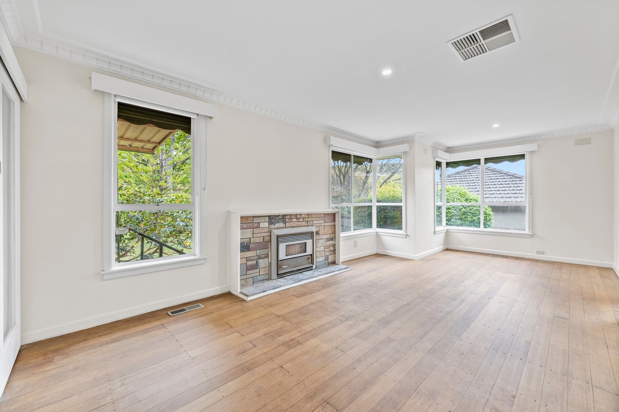 14 Reserve Road, Box Hill - Thumbnail 4
