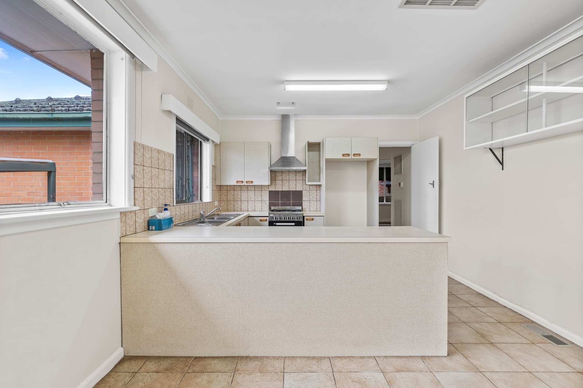 14 Reserve Road, Box Hill - Thumbnail 8