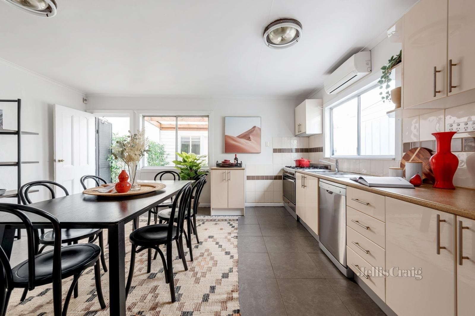 107 Albert Street, Port Melbourne, Port Melbourne - Thumbnail 4