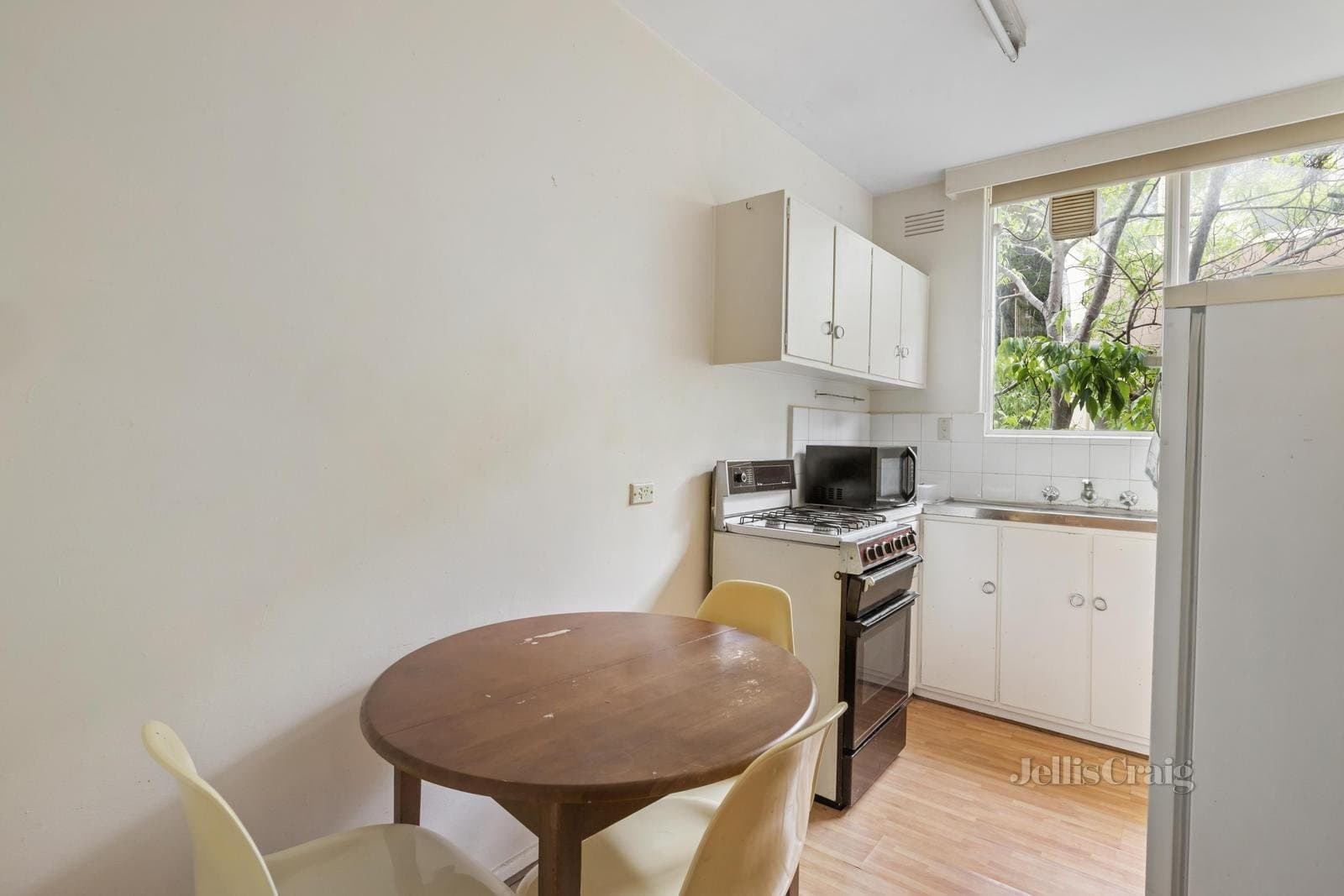 2/12 Austin Avenue, Elwood, Elwood - Thumbnail 7