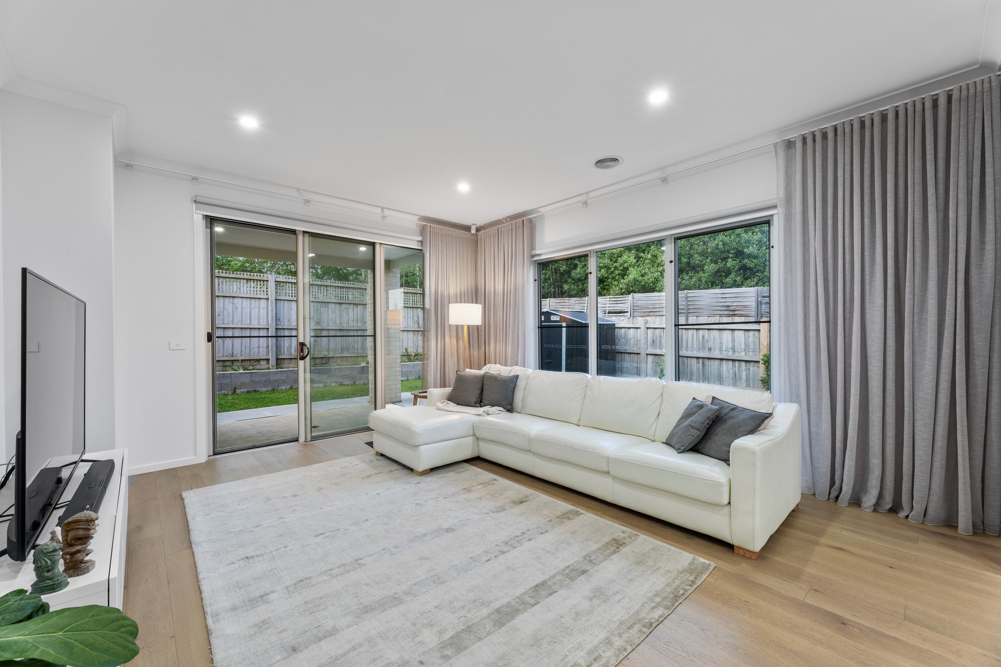 89 Jolimont Road, Forest Hill - Thumbnail 2