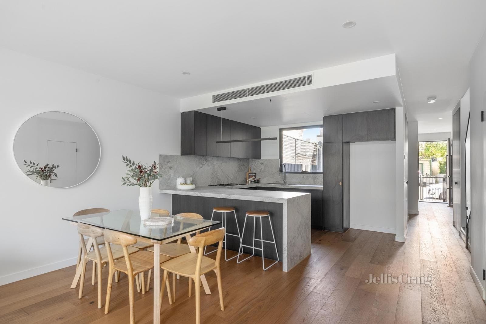 1/282 Ross Street, Port Melbourne, Port Melbourne - Thumbnail 6