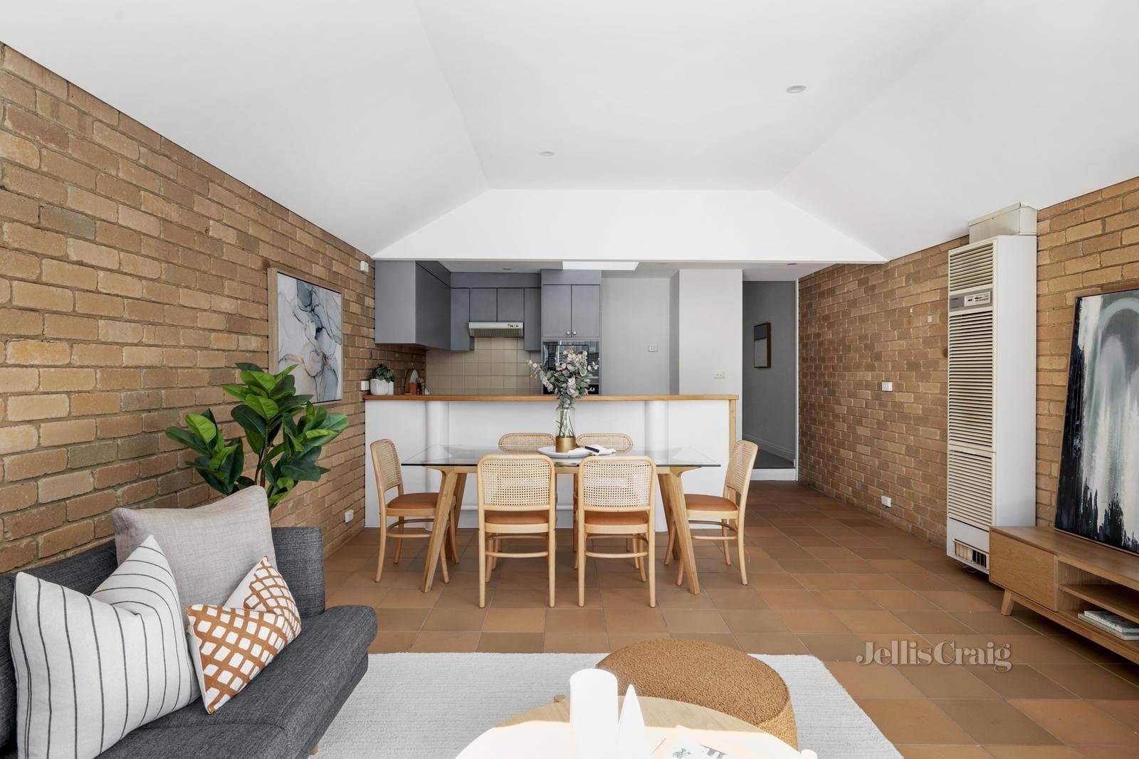 47 Barrett Street, Albert Park, Albert Park - Thumbnail 5