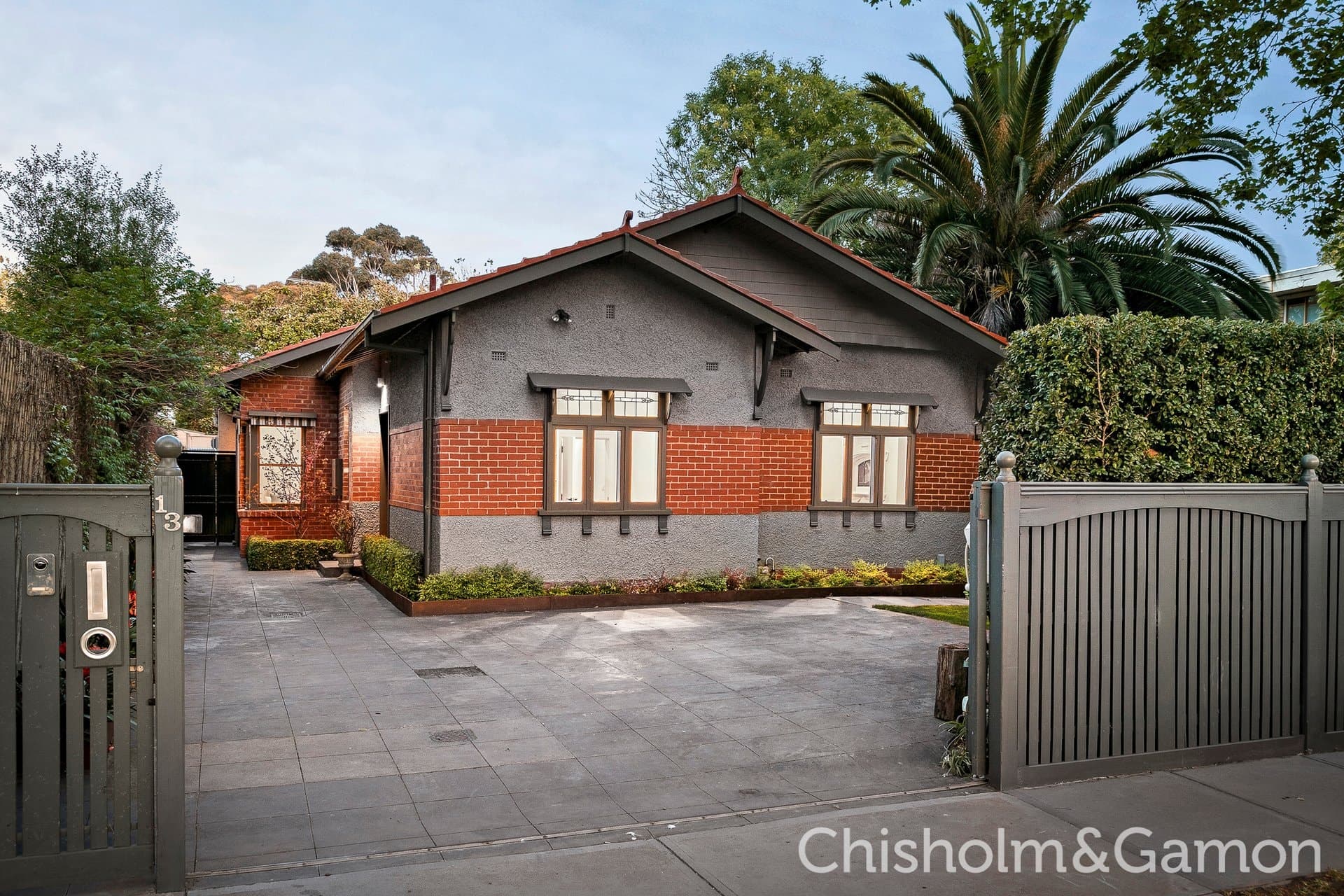 13 Foam Street, Elwood, Elwood - Thumbnail 2